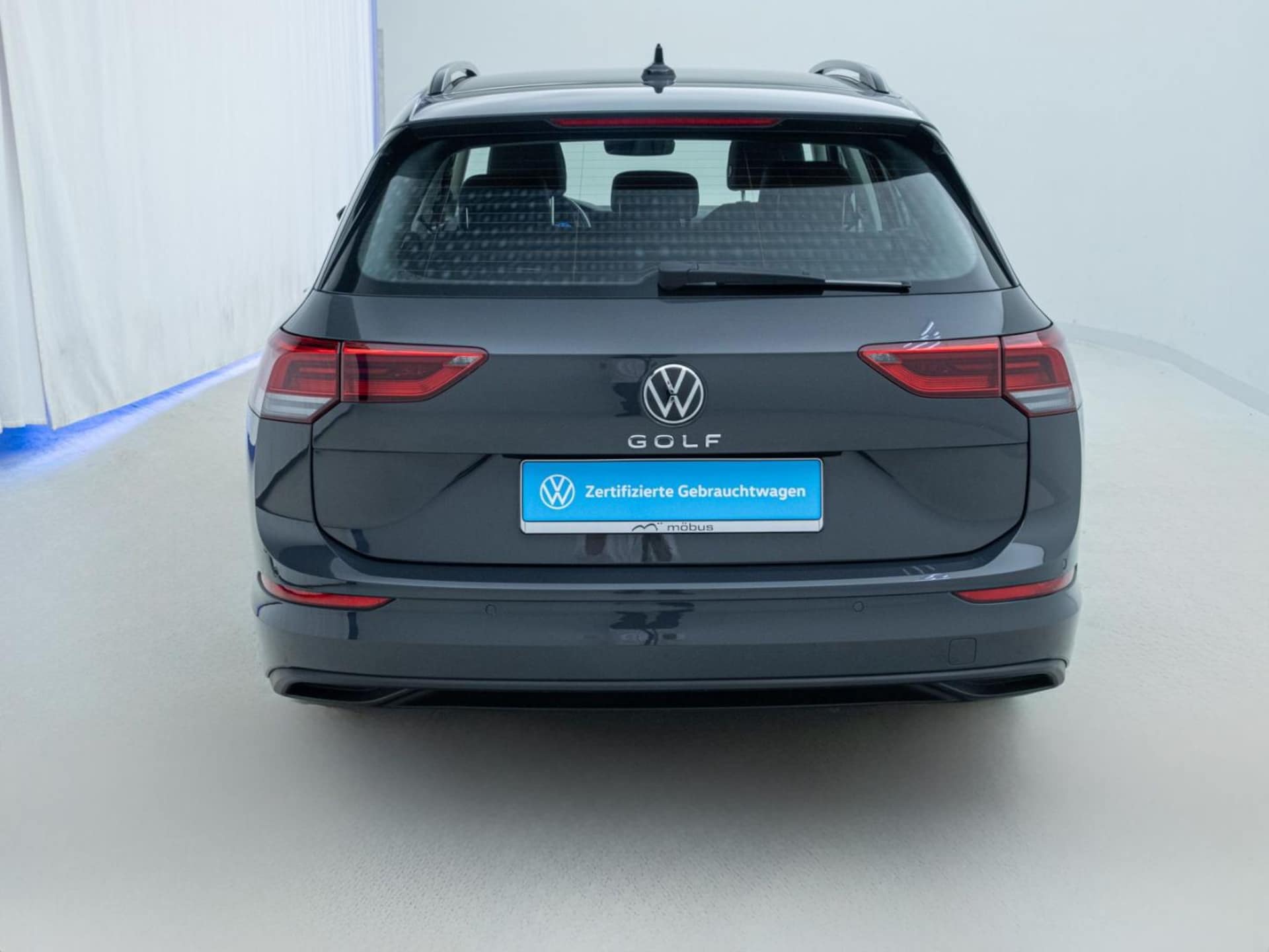 Volkswagen Golf Variant Life
