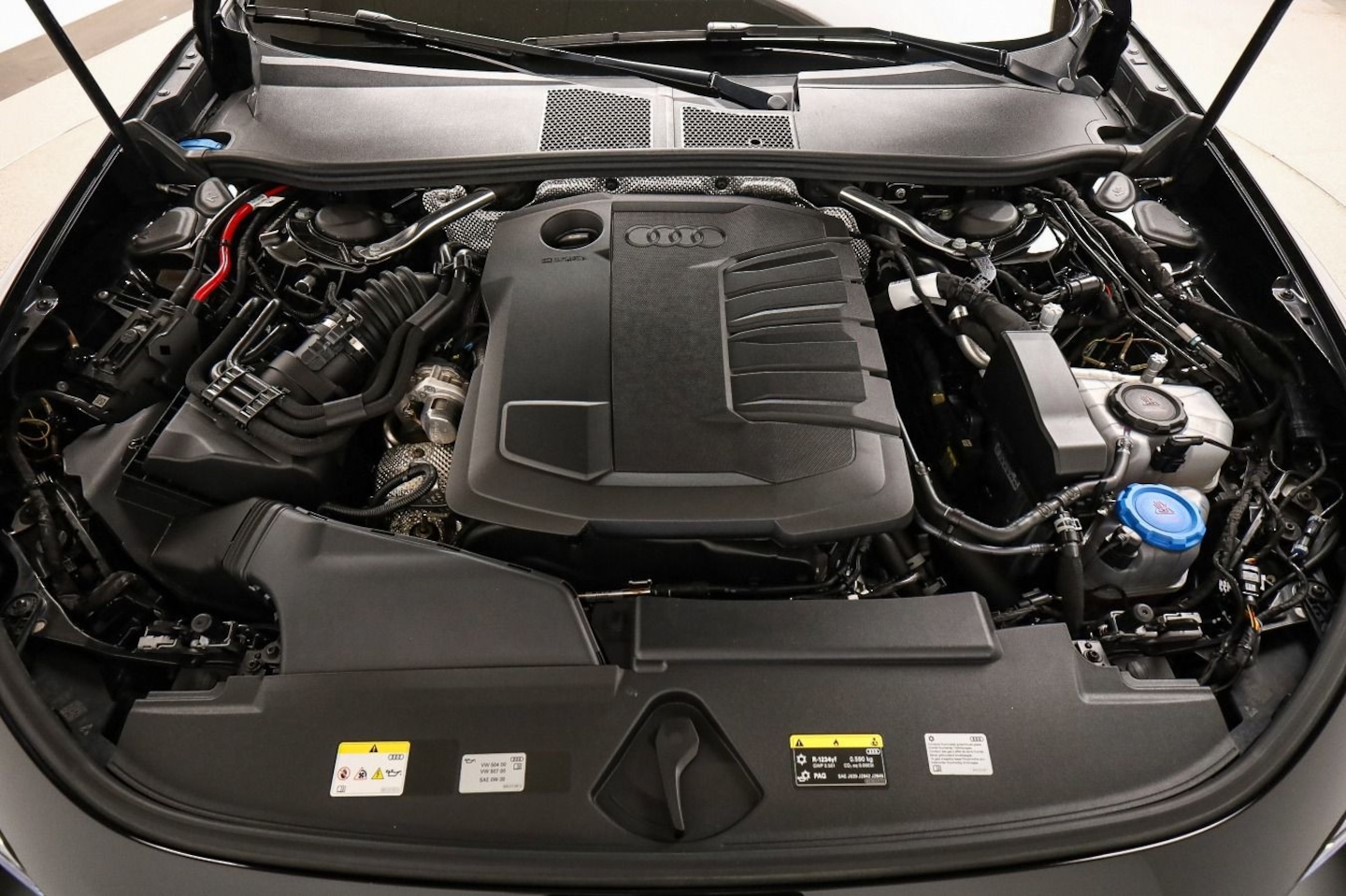 Bild über Audi A5 Avant TDI quattro 150 kW S tronic - für weitere Informationen kontaktieren Sie den Audi Partner