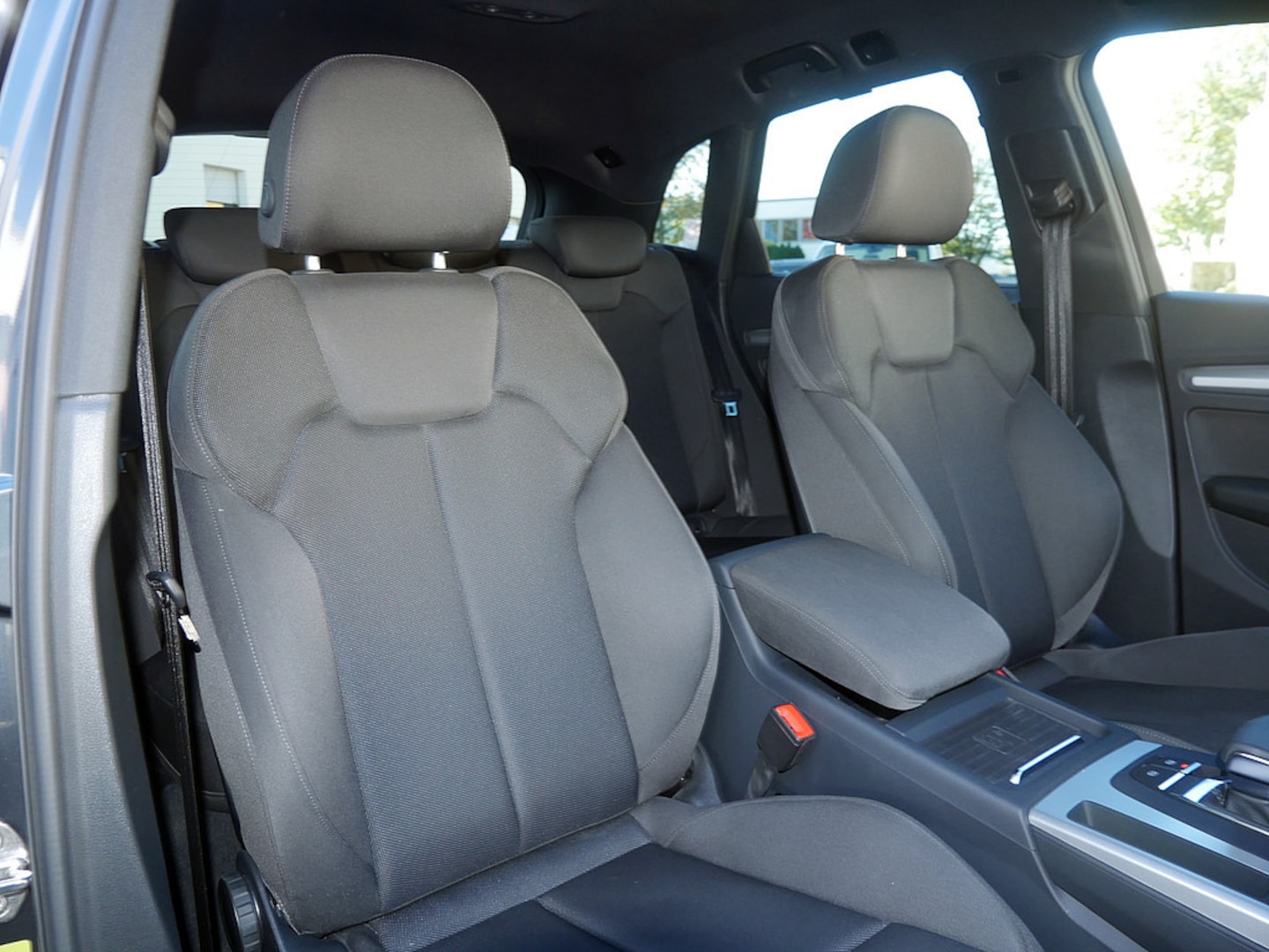 Bild über Audi Q5 40 TFSI quattro S tronic - für weitere Informationen kontaktieren Sie den Audi Partner