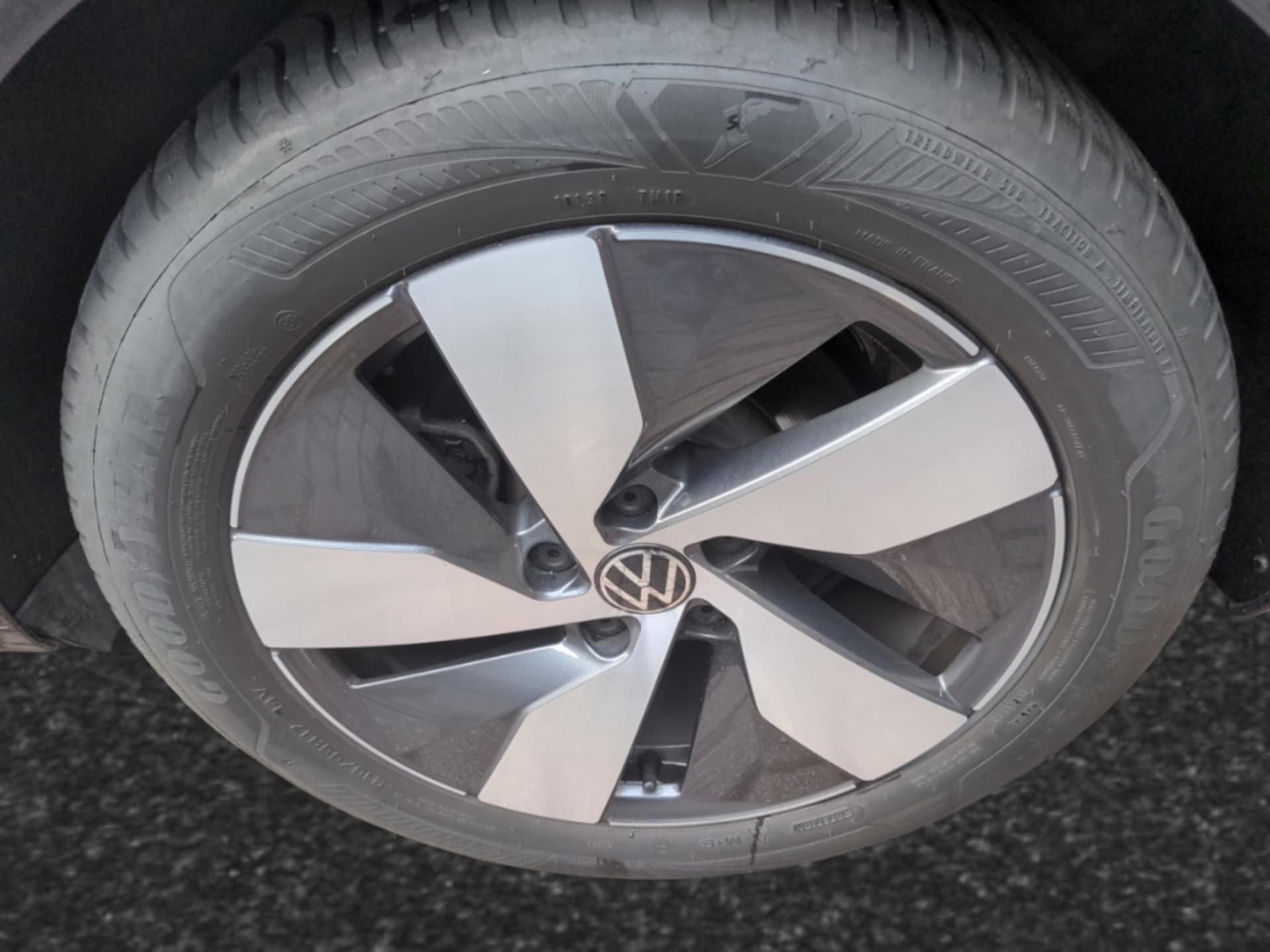 Volkswagen Passat Elegance