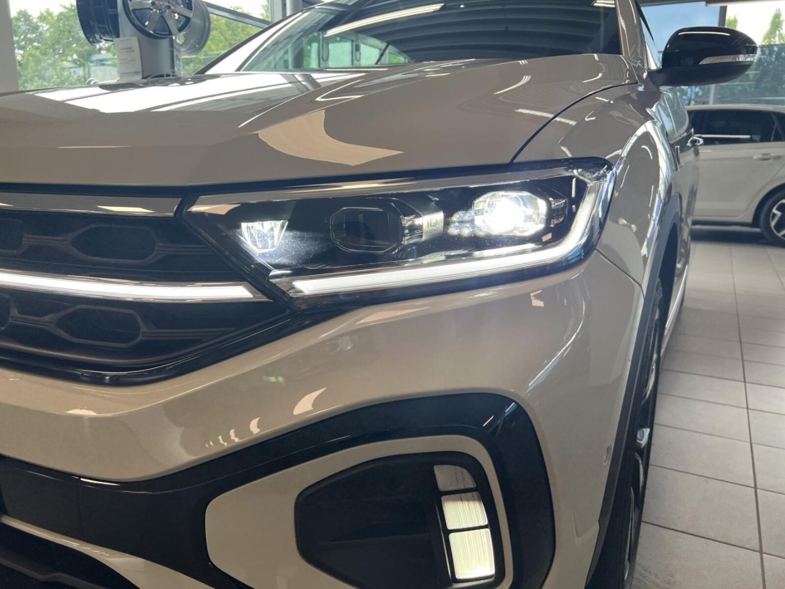 Volkswagen T-Roc Cabriolet – Bild 13