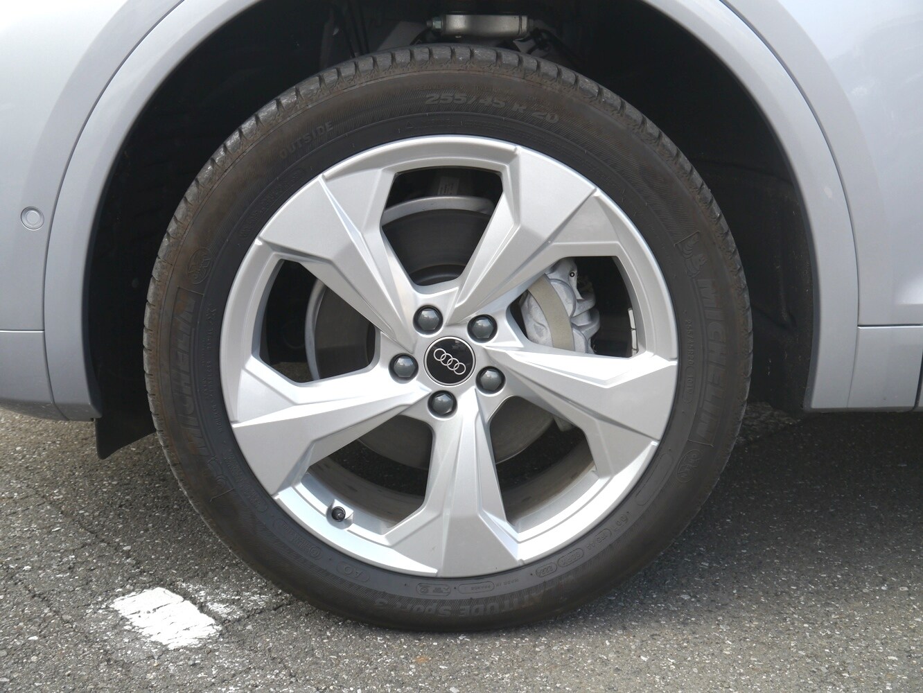 Audi Q5 Sportback 40 TDI quattro advanced 150(204) kW(PS) S tronic for more details contact your dealer