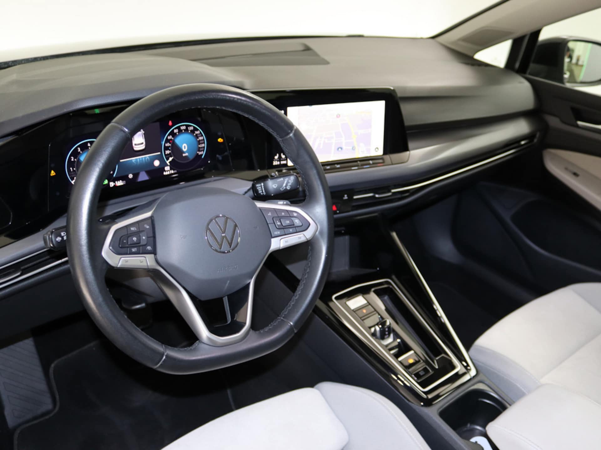 Volkswagen Golf Style