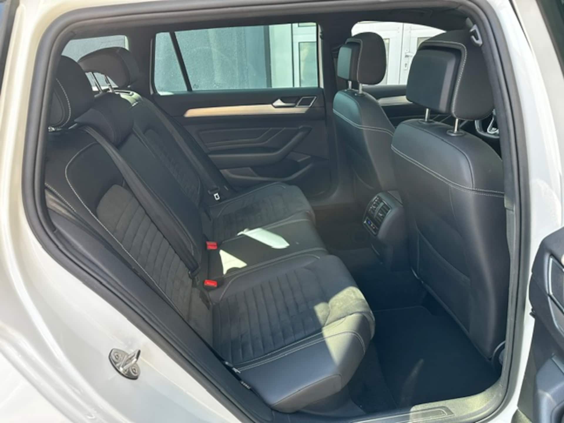 Volkswagen Passat Variant Elegance