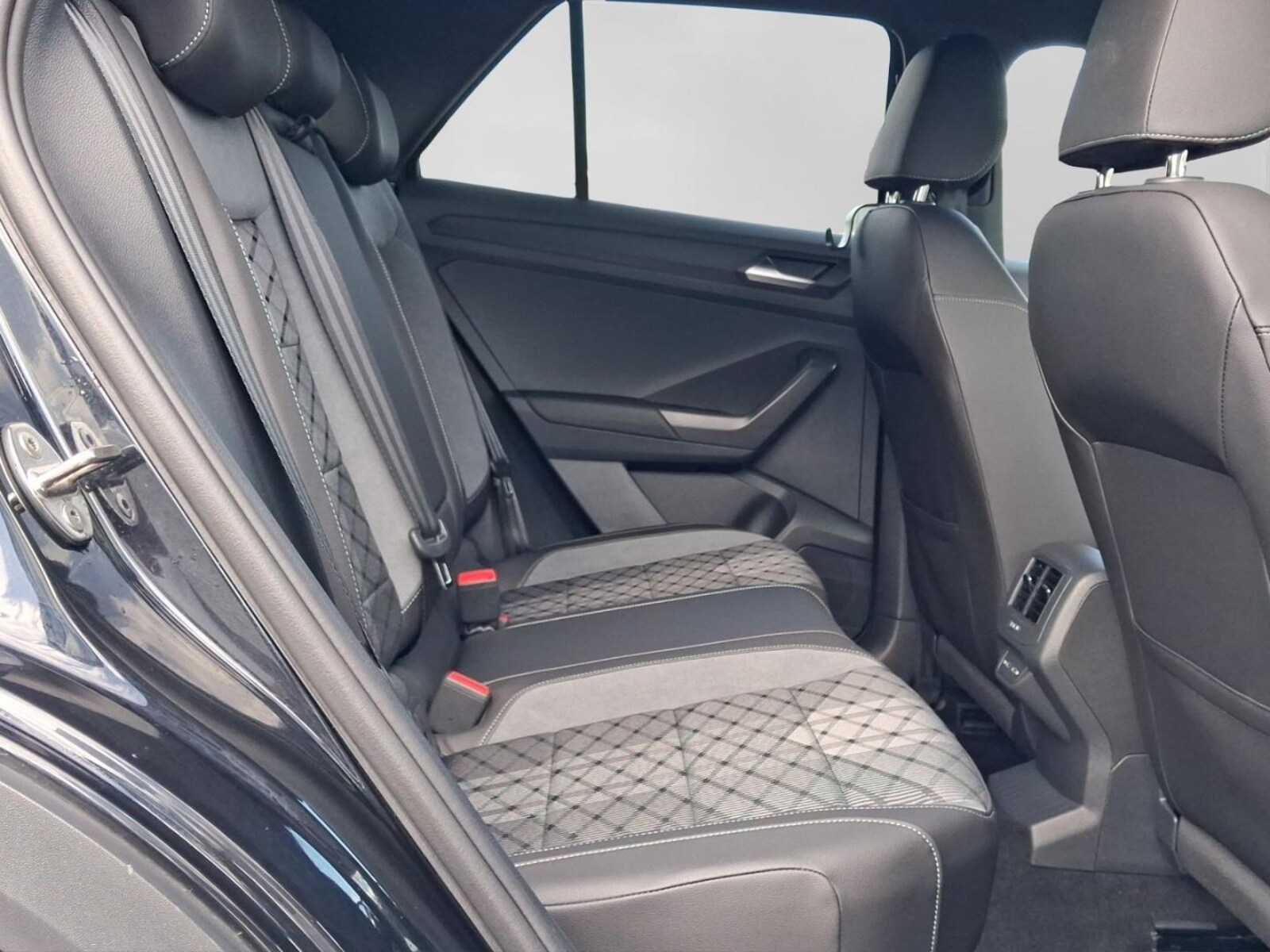Volkswagen T-Roc – Bild 6