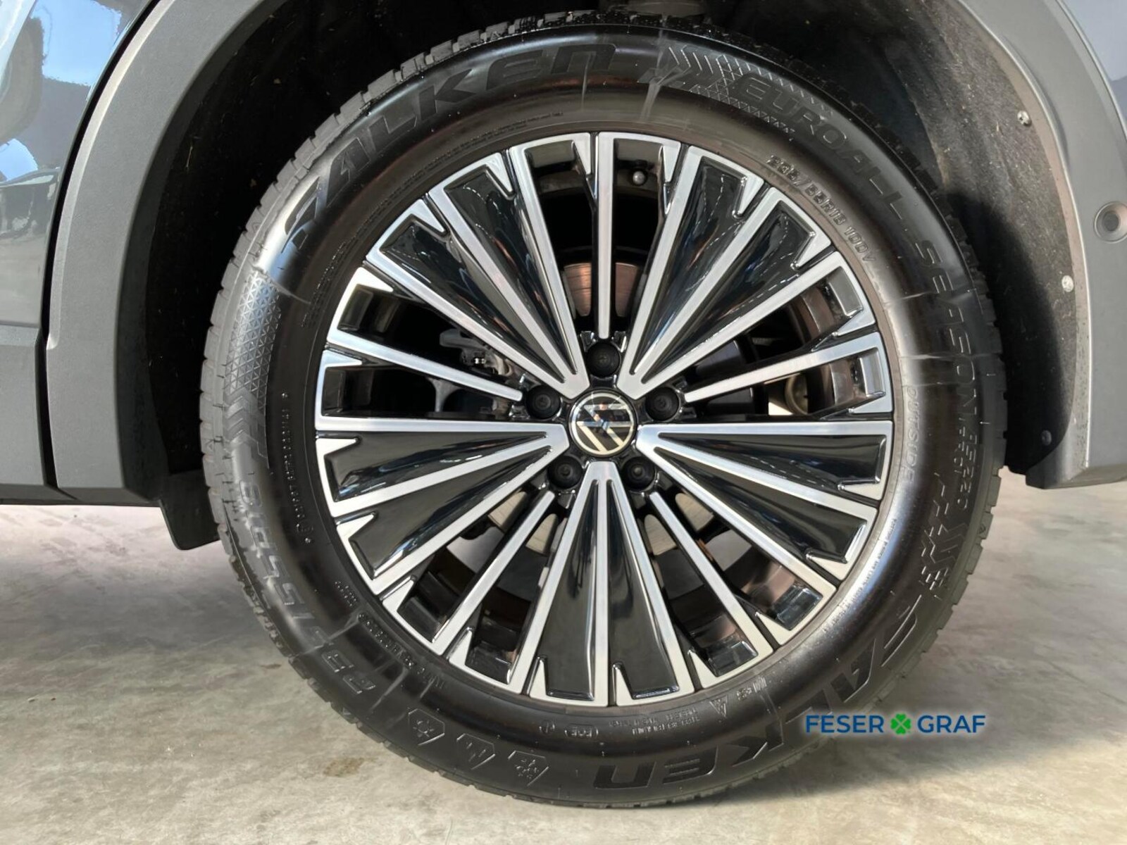 Volkswagen Tiguan – Bild 8