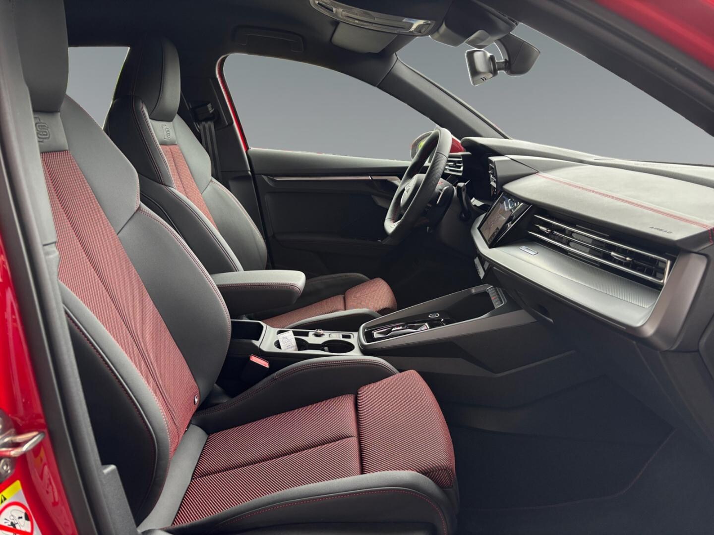 Bild über Audi A3 Sportback TDI S tronic - für weitere Informationen kontaktieren Sie den Audi Partner