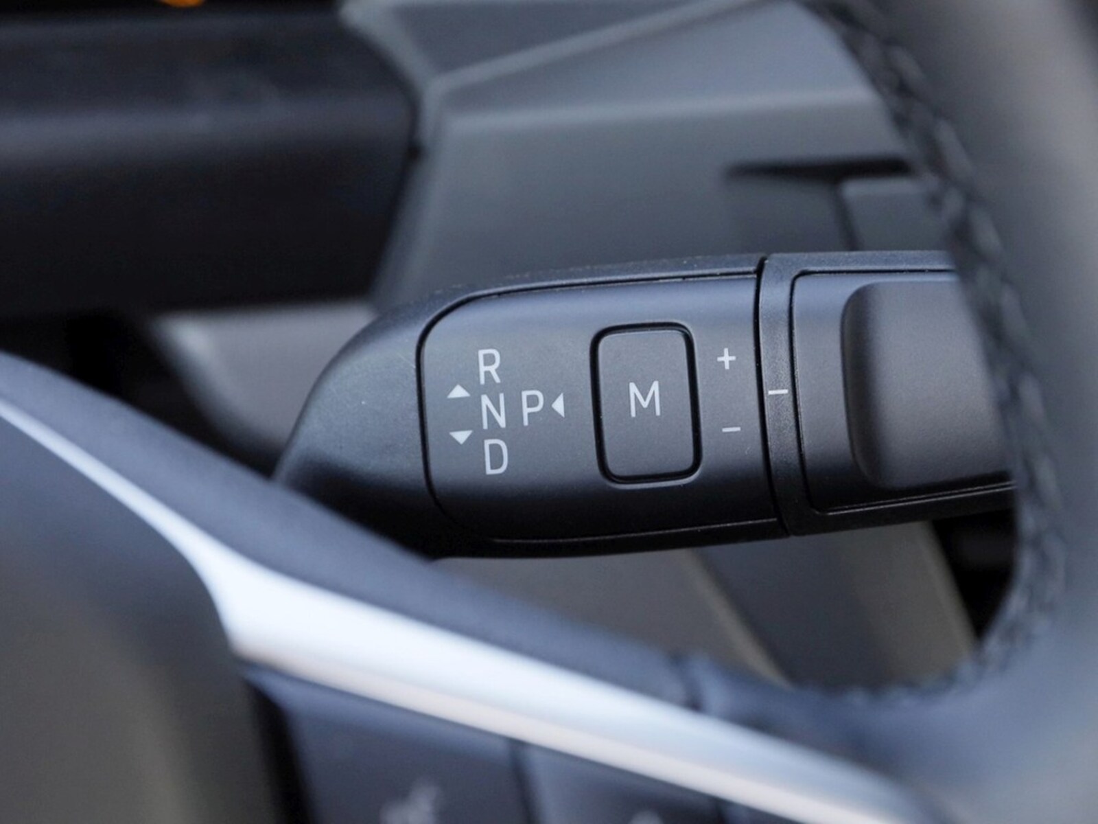 Volkswagen Transporter Kasten kurzer Radstand – Bild 14