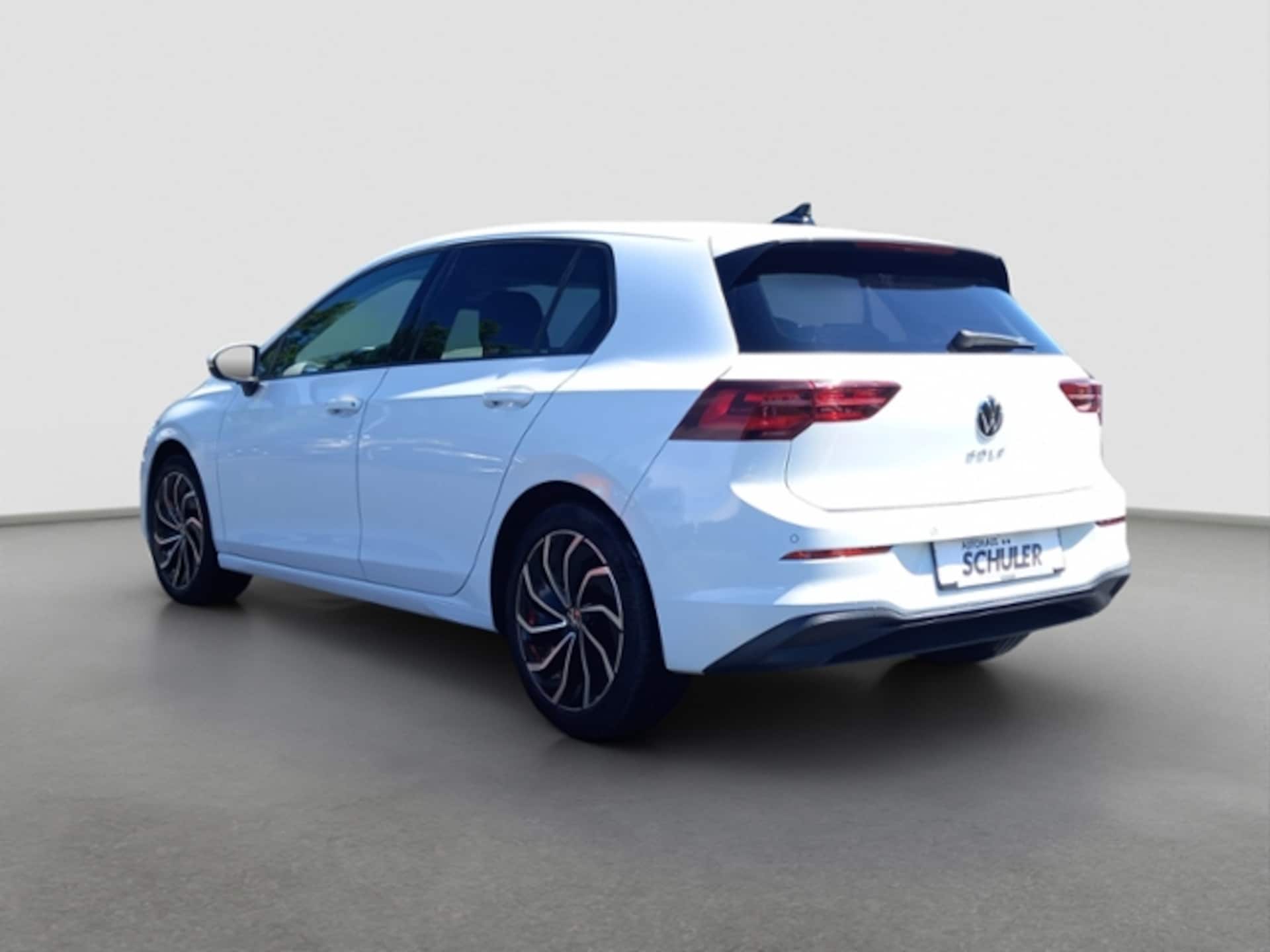 Volkswagen Golf Life