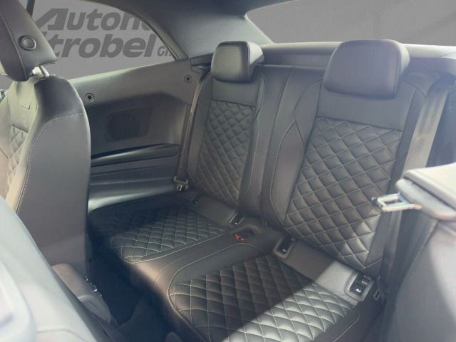 Volkswagen T-Roc Cabriolet – Bild 12