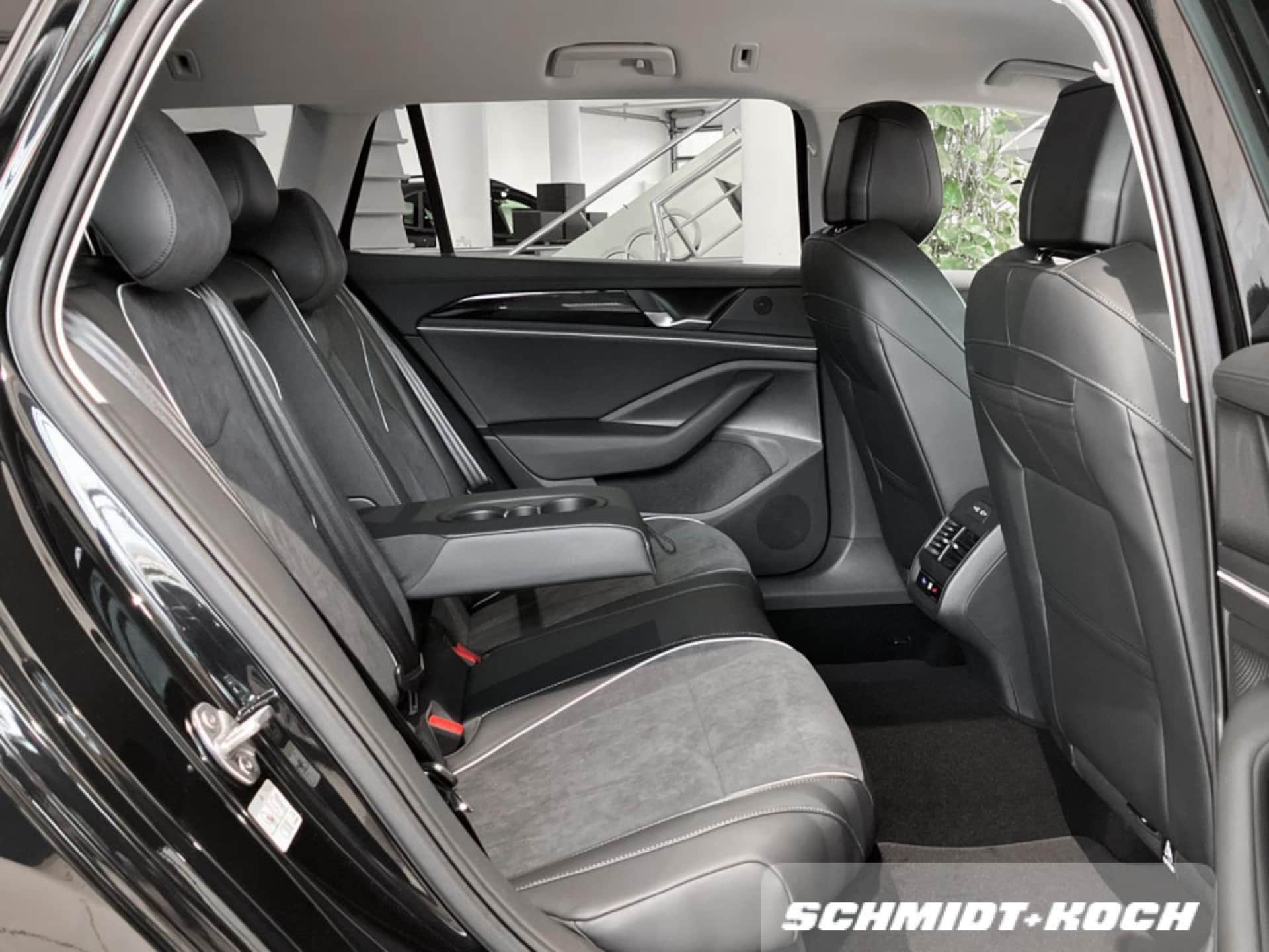 Volkswagen Passat Business