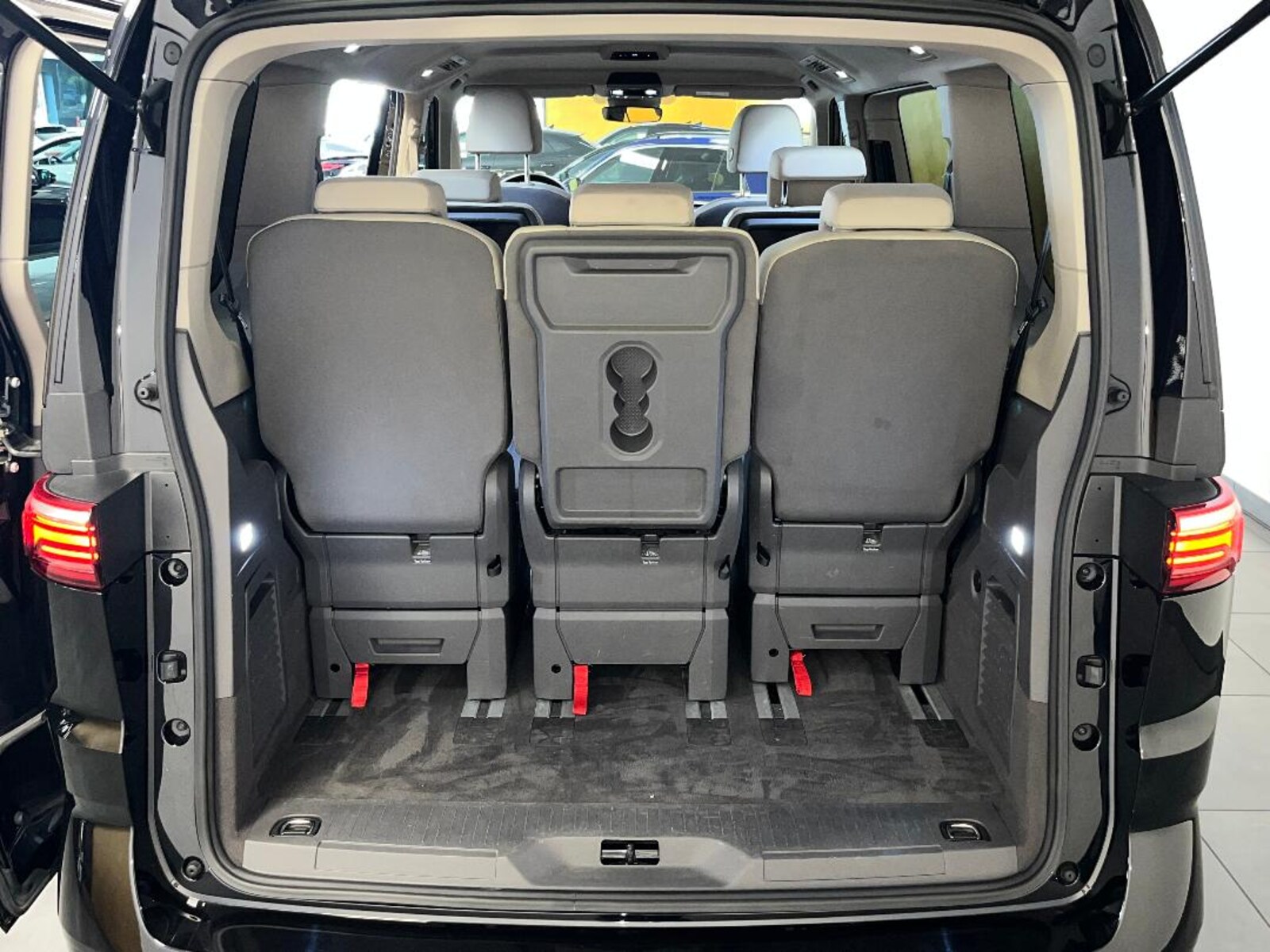 Volkswagen Multivan – Bild 8