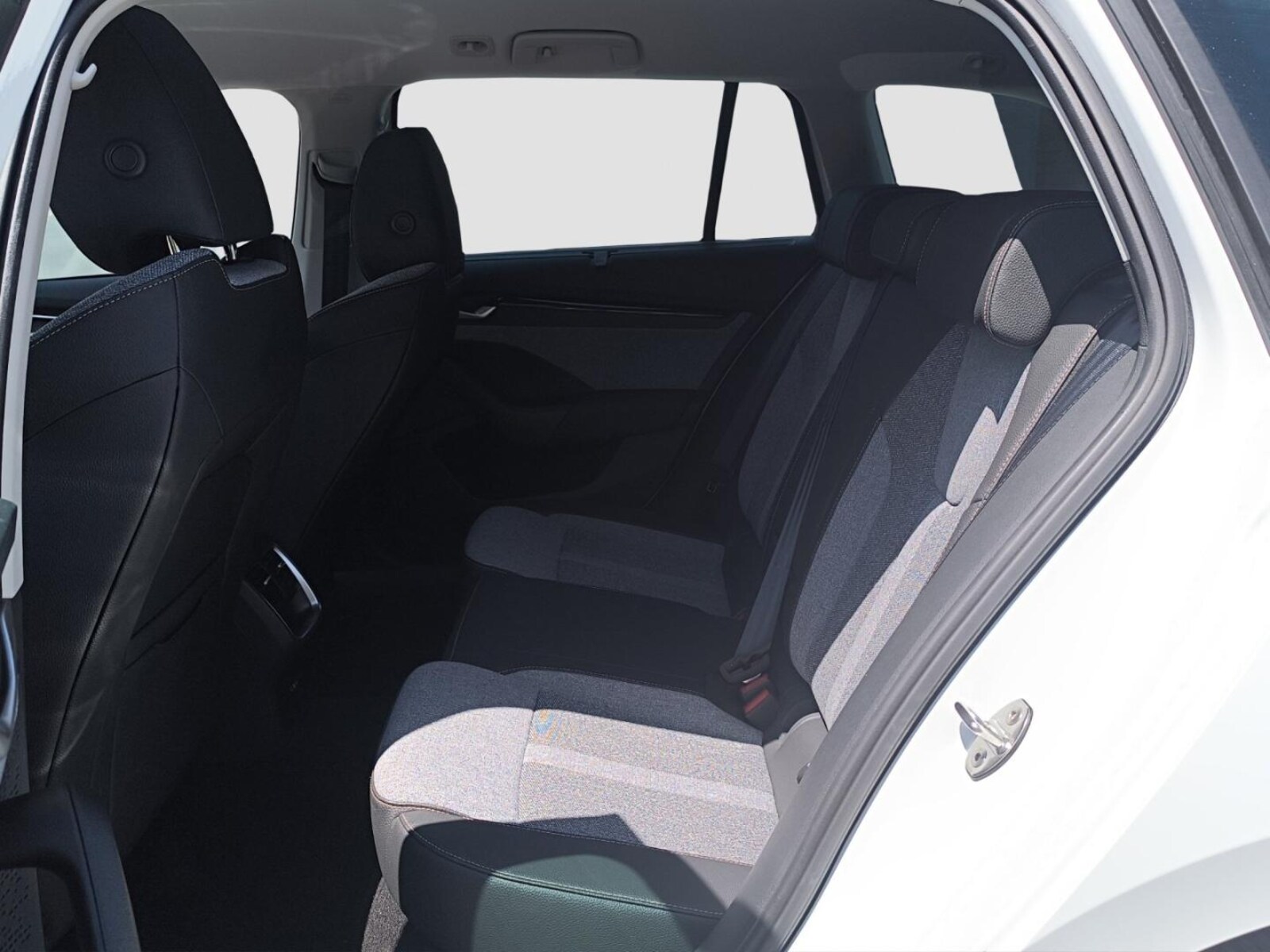 Škoda Octavia Combi – Bild 17