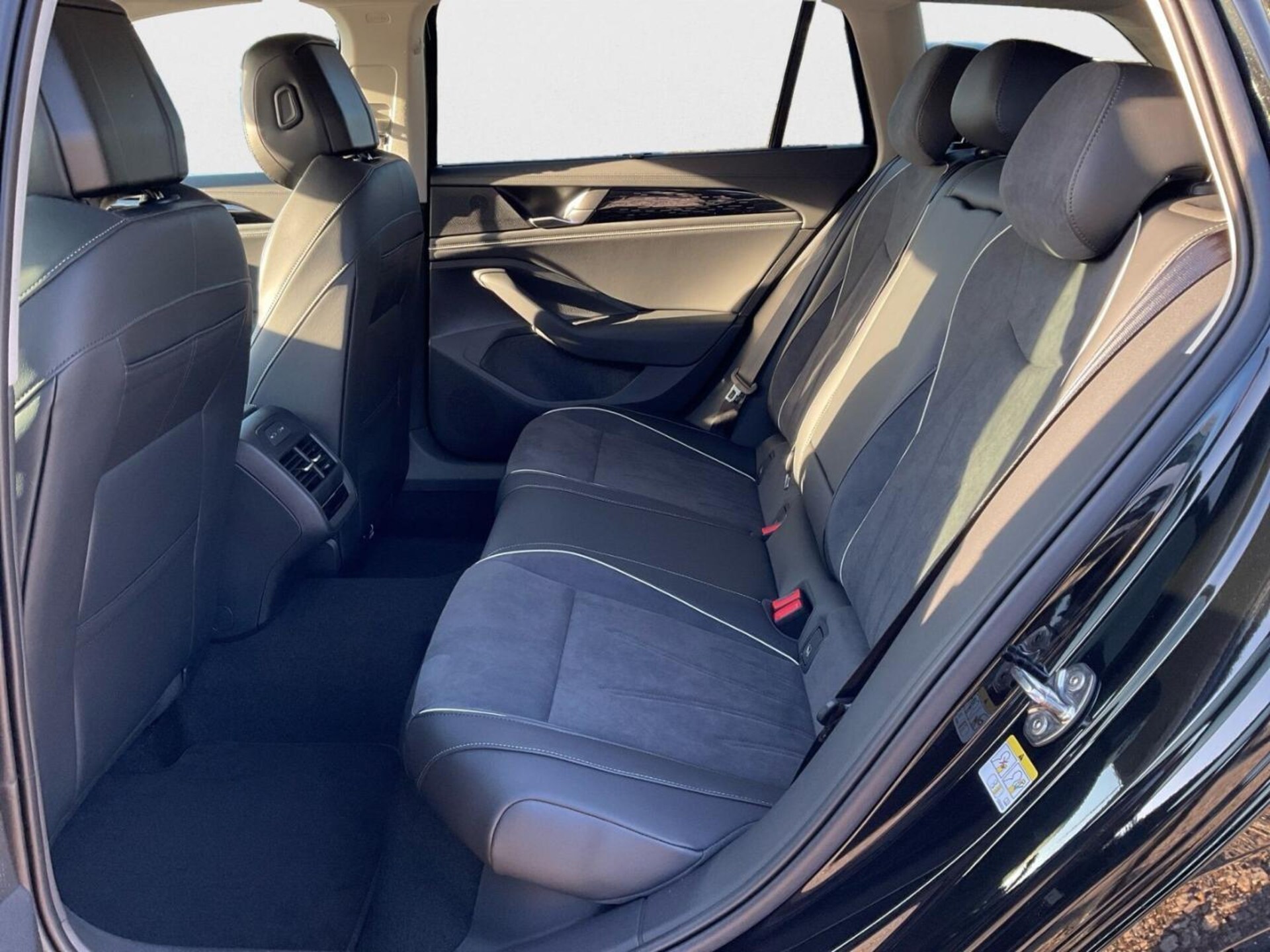 Volkswagen Passat Elegance