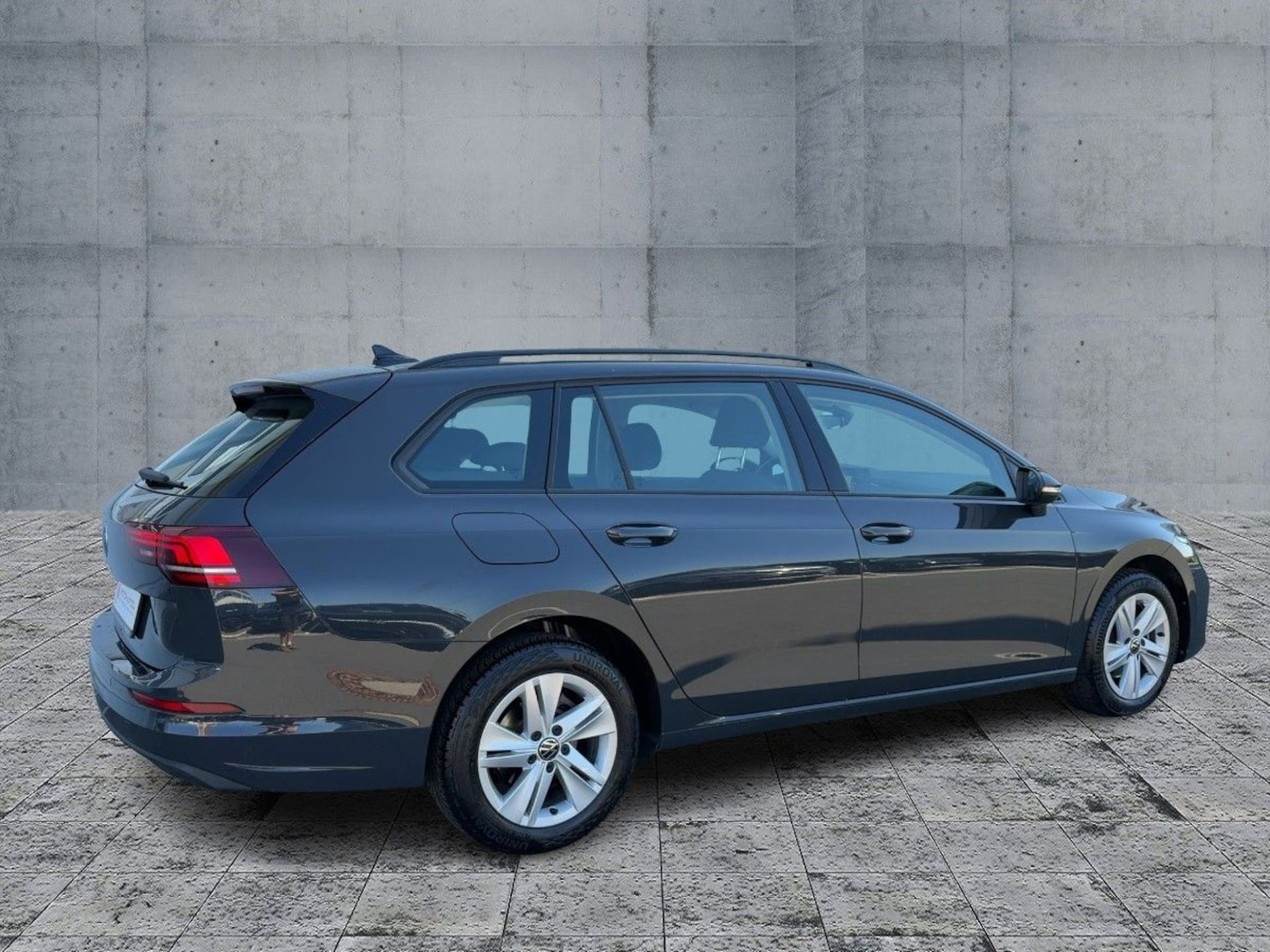 Volkswagen Golf Variant Life