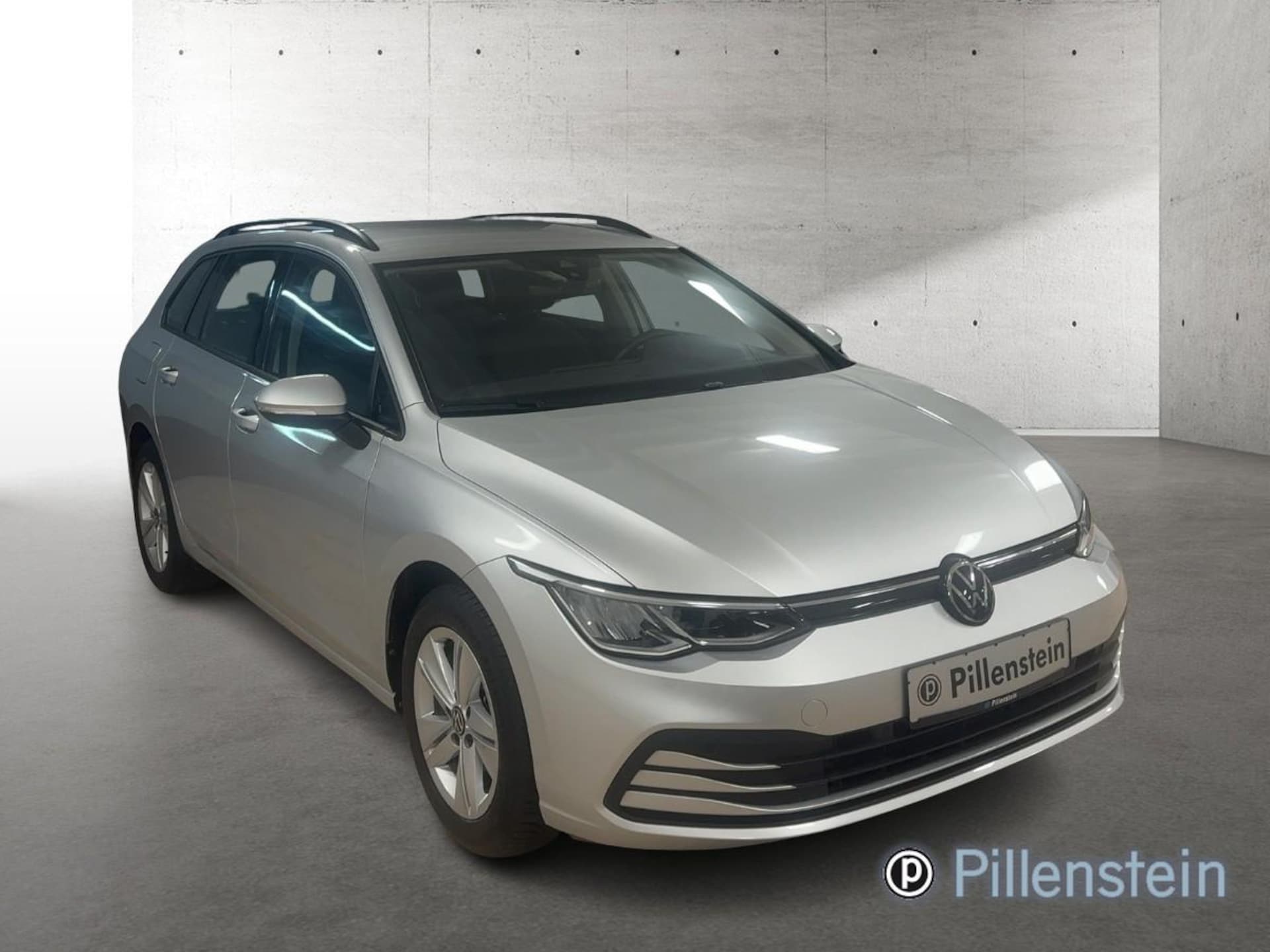 Volkswagen Golf Variant Life