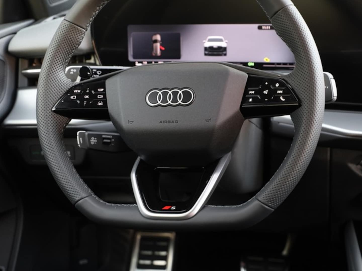 Bild über Audi Q3 SUV e-hybrid e-hybrid 200 kW S tronic - für weitere Informationen kontaktieren Sie den Audi Partner