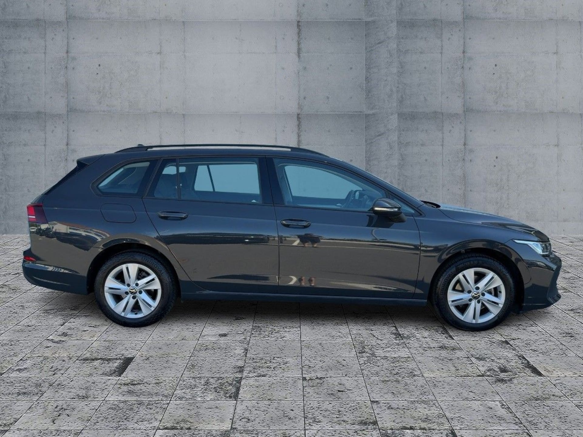 Volkswagen Golf Variant Life