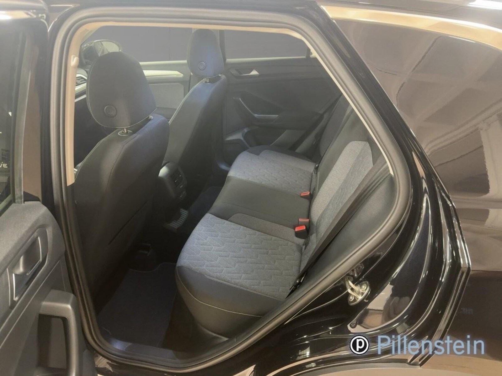Volkswagen T-Roc – Bild 8