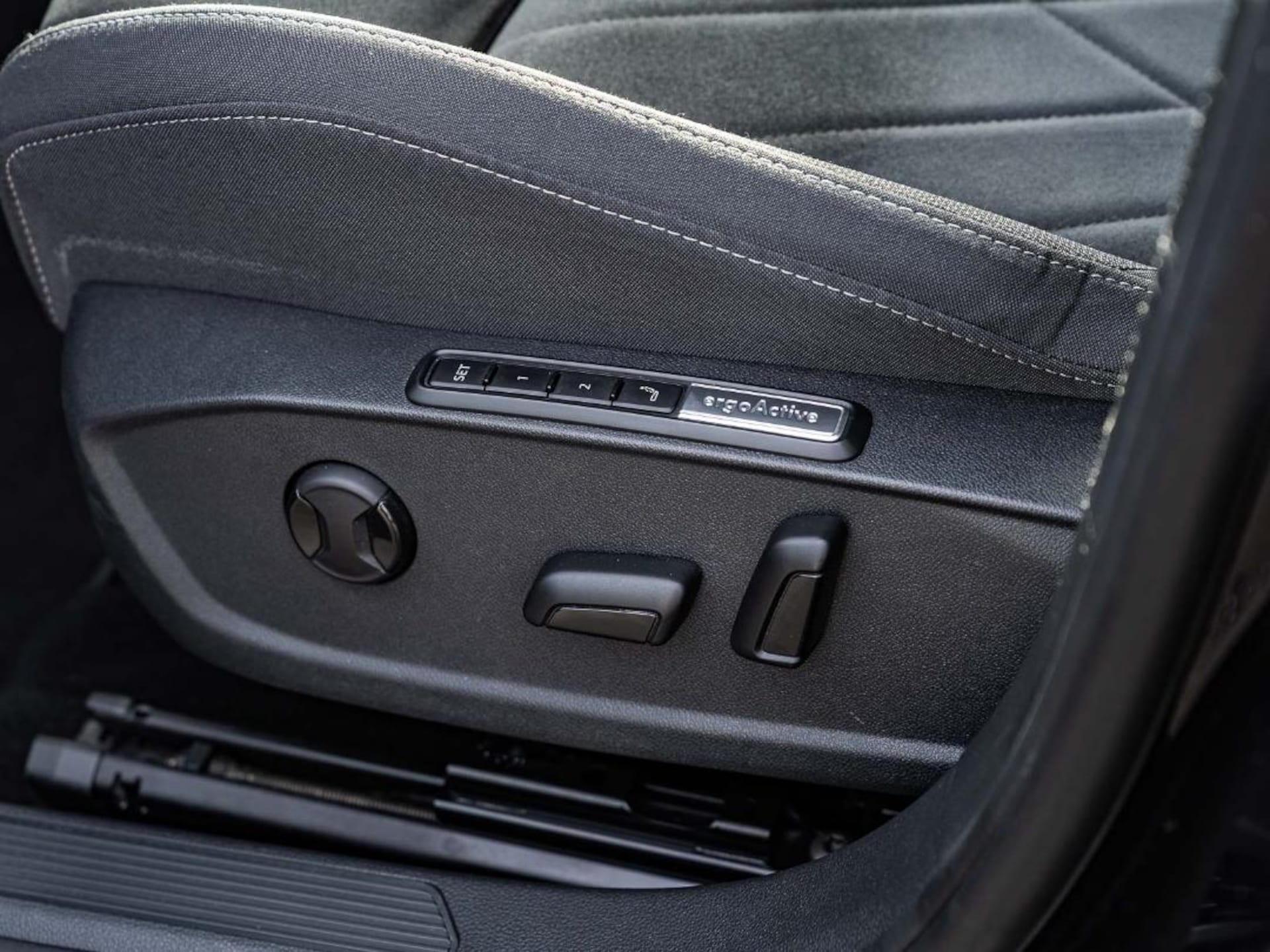 Volkswagen Golf Style