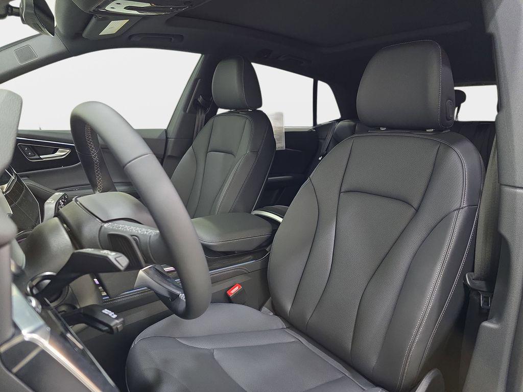 2026 Audi Q8 Premium Plus - Photo 13