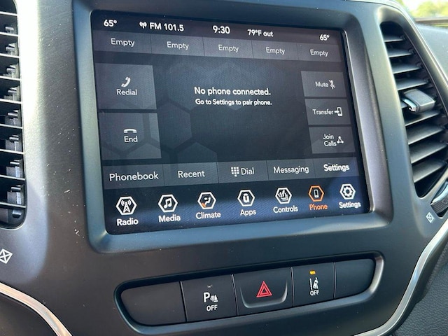 2021 Jeep Cherokee Latitude Lux - Photo 31
