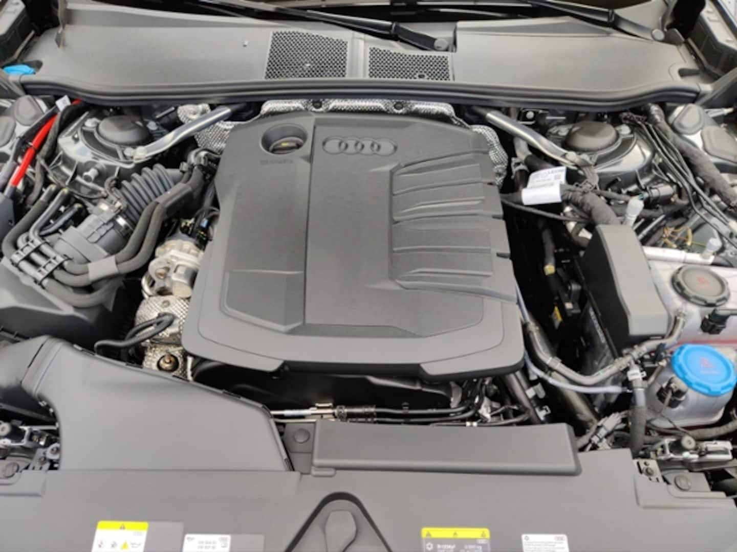 Bild über Audi A6 Limousine edition one TDI quattro 150 kW S tronic - für weitere Informationen kontaktieren Sie den Audi Partner