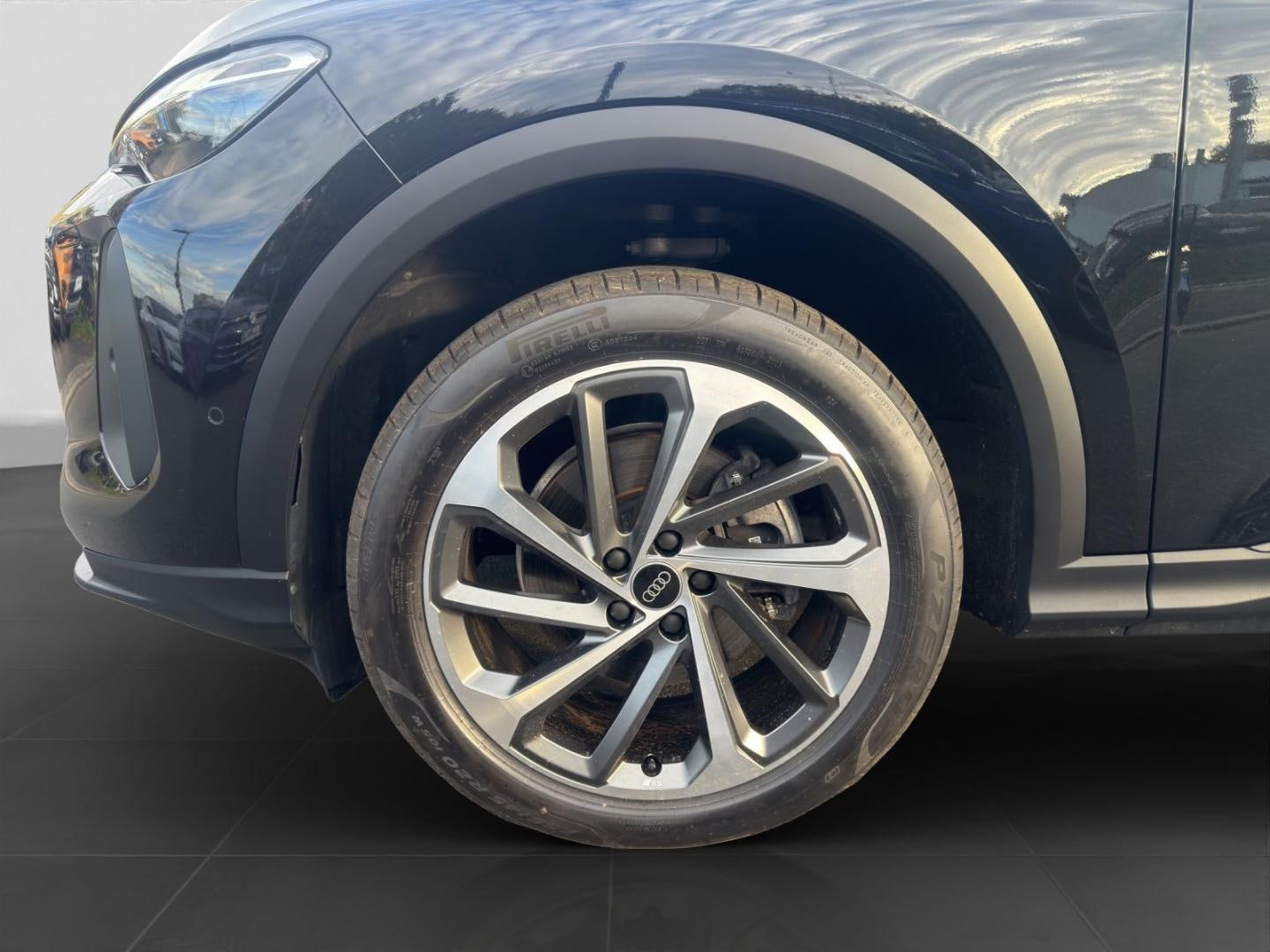 Bild über Audi Q5 SUV TFSI quattro 150 kW S tronic - für weitere Informationen kontaktieren Sie den Audi Partner