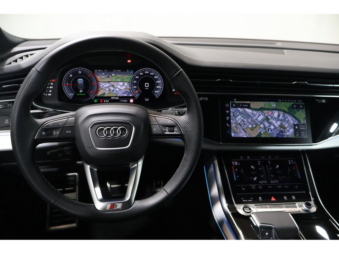 Bild über Audi Q8 SUV 50 TDI quattro tiptronic - für weitere Informationen kontaktieren Sie den Audi Partner