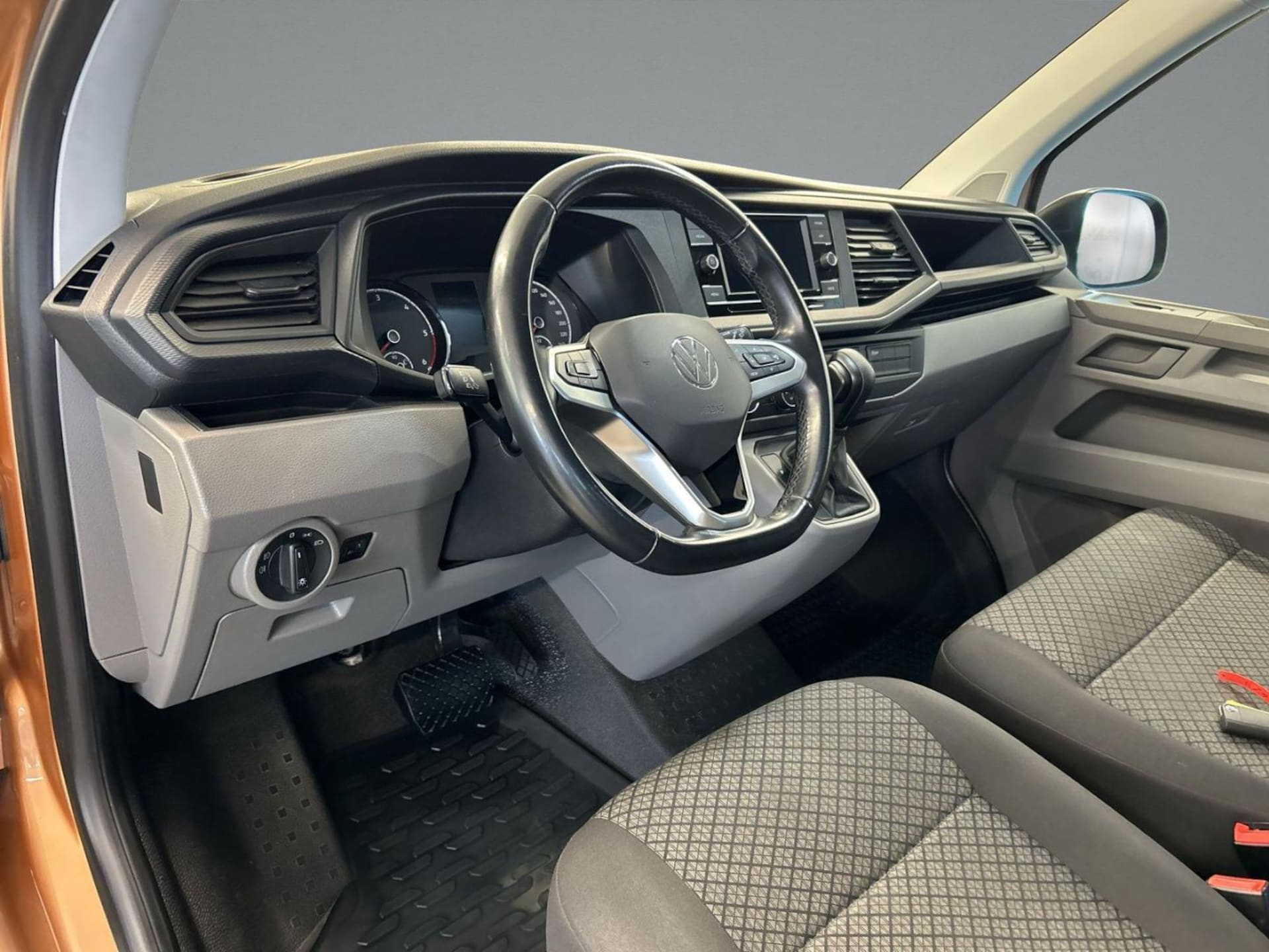 Volkswagen T6.1 Caravelle kurzer Radstand Trendline