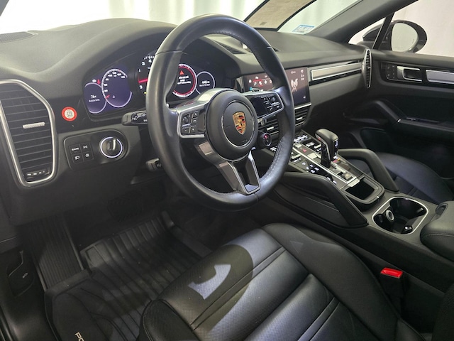 2023 Porsche Cayenne Hybrid