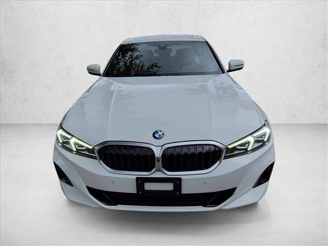 2023 BMW 330i