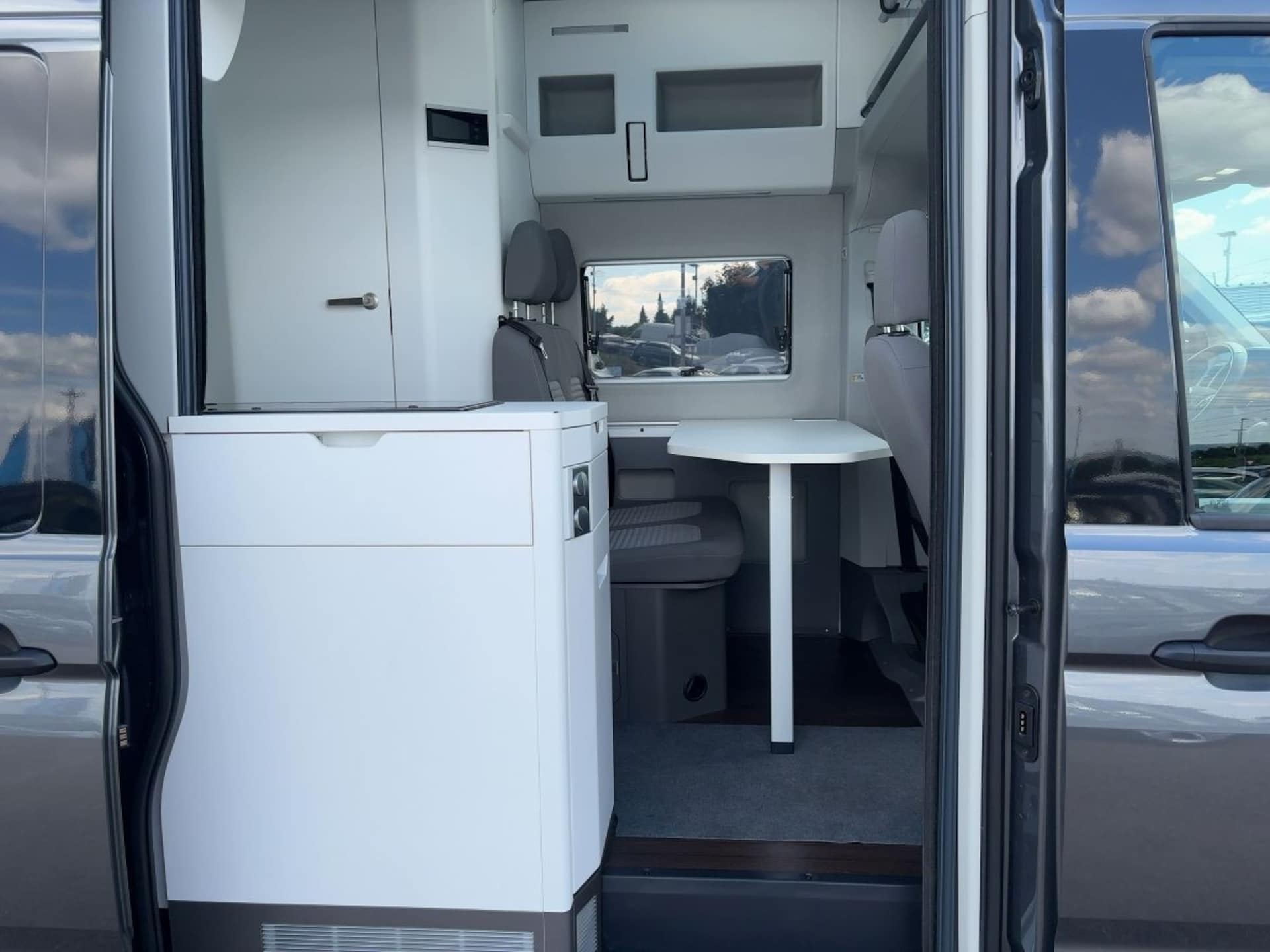 Volkswagen Grand California 600