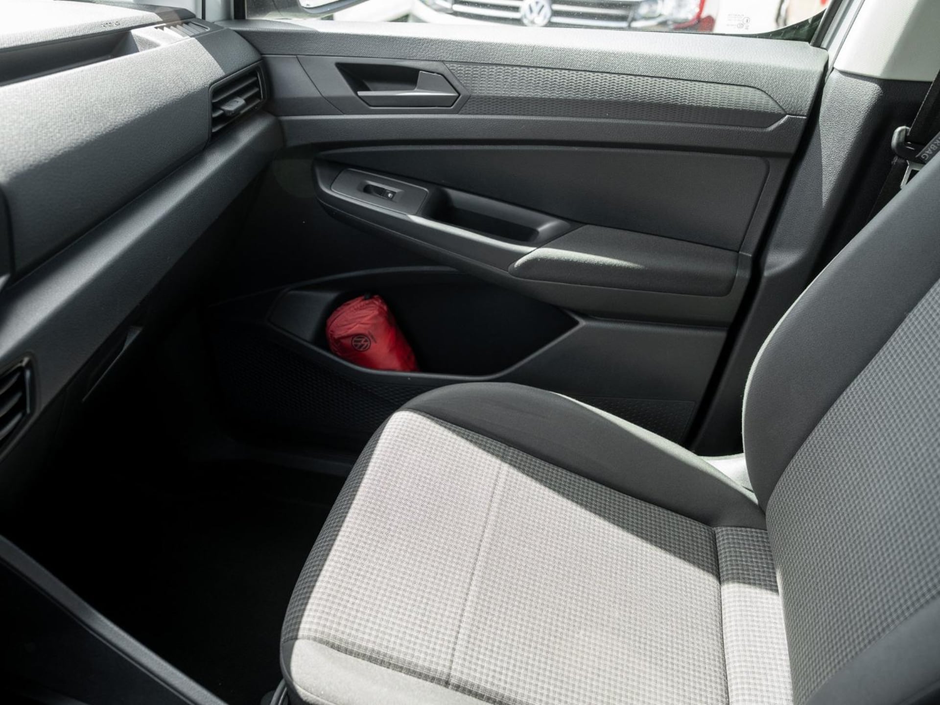Volkswagen Caddy Maxi Basis-Modell