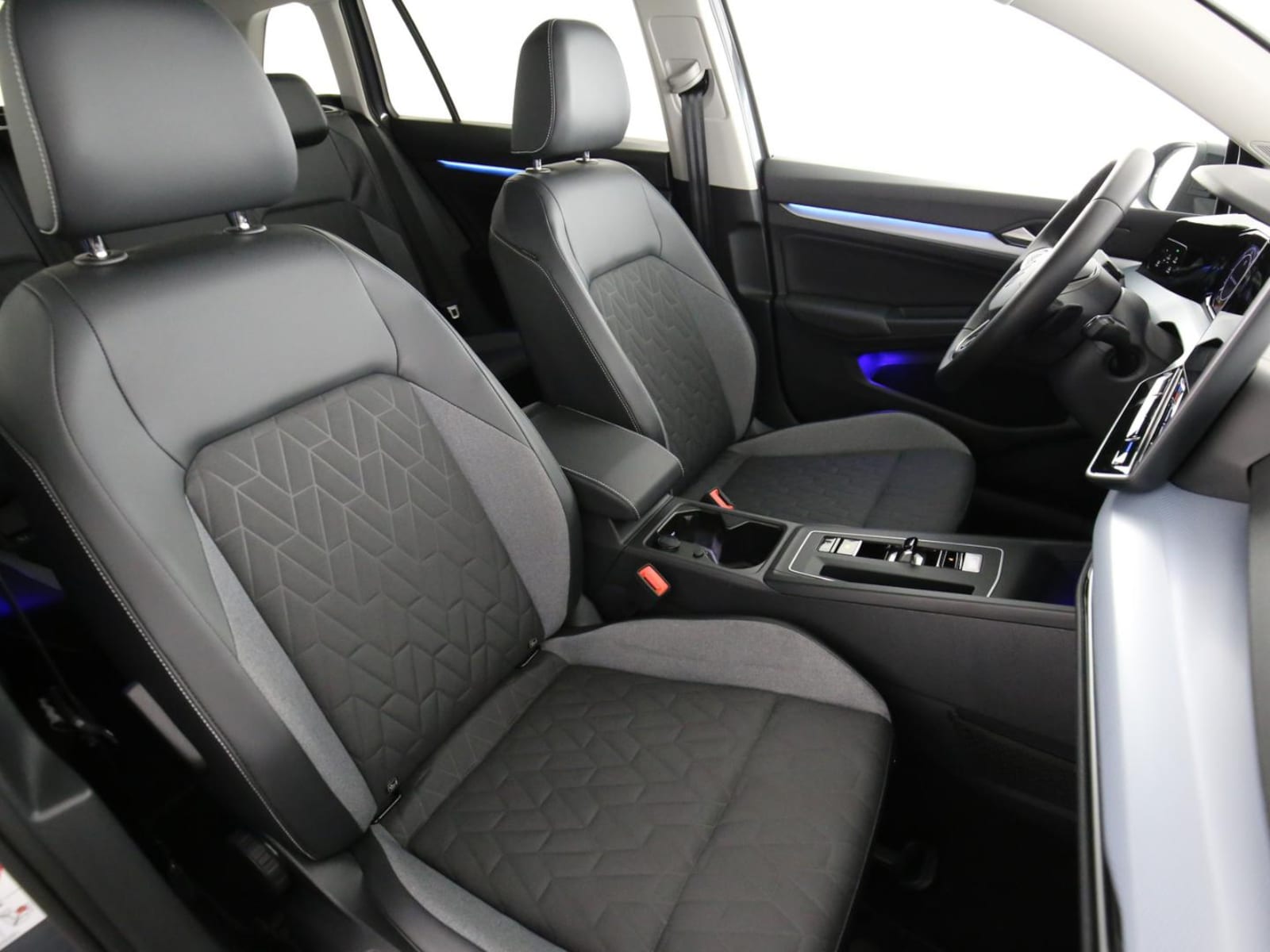 Volkswagen Golf Variant – Bild 14