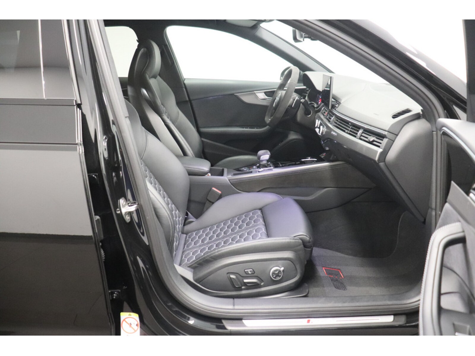 Audi RS 4 Avant – Bild 21