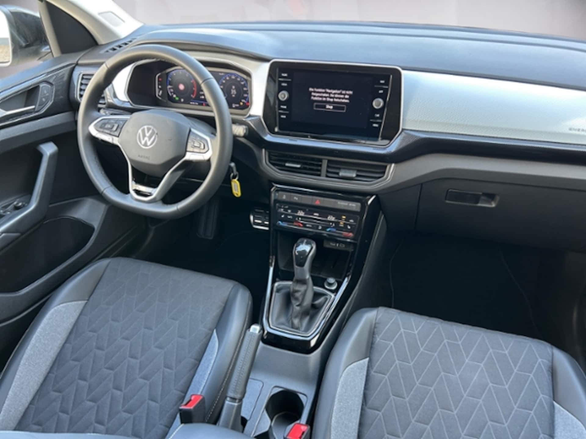 Volkswagen T-Cross Life