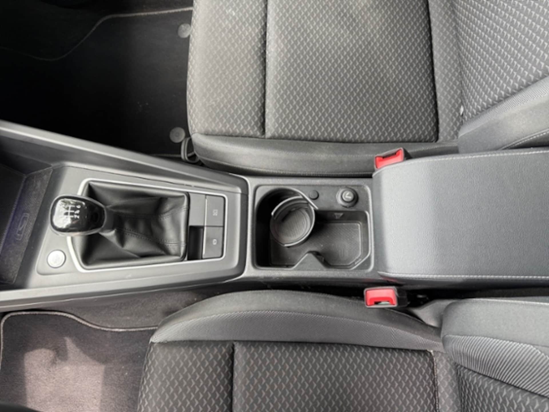 Volkswagen Golf Active