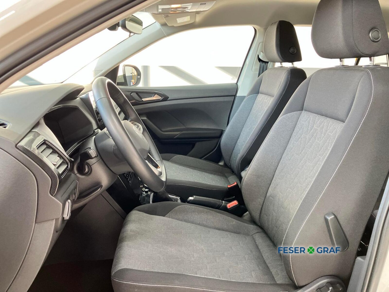 Volkswagen T-Cross – Bild 9