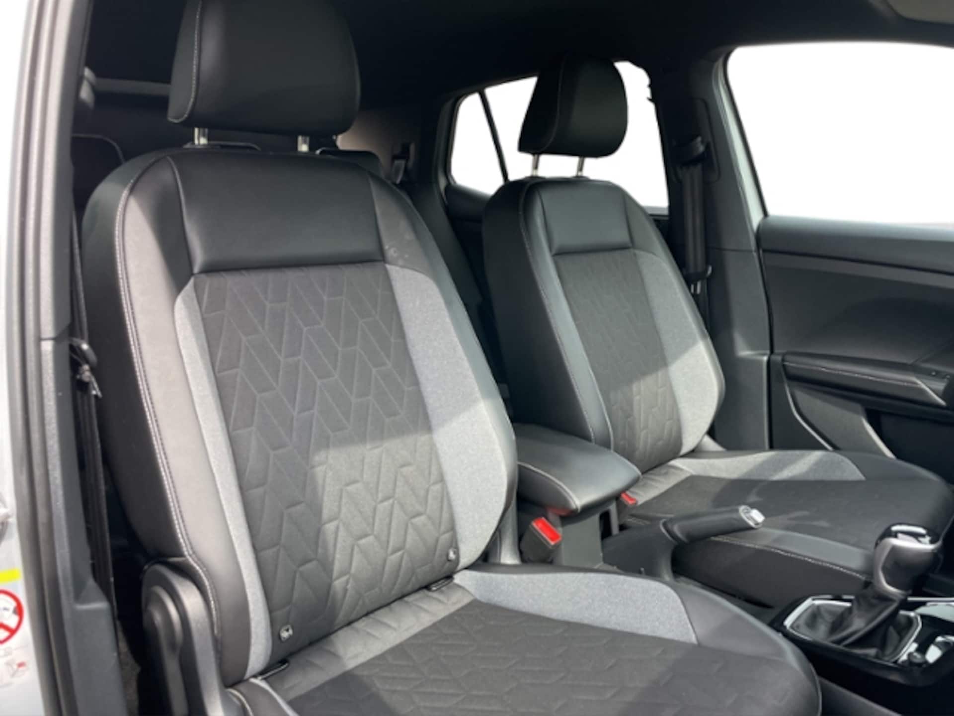 Volkswagen T-Cross Life