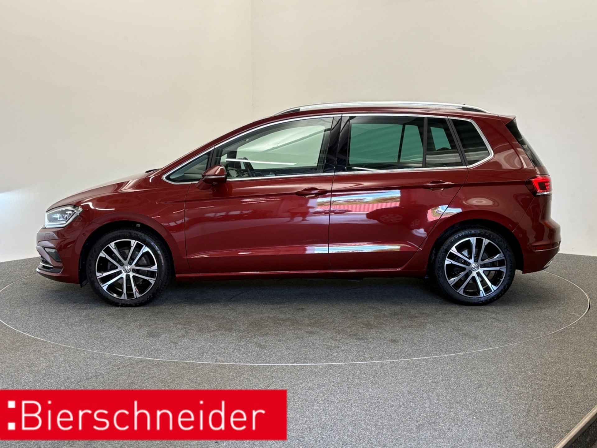 Volkswagen Golf Sportsvan Highline