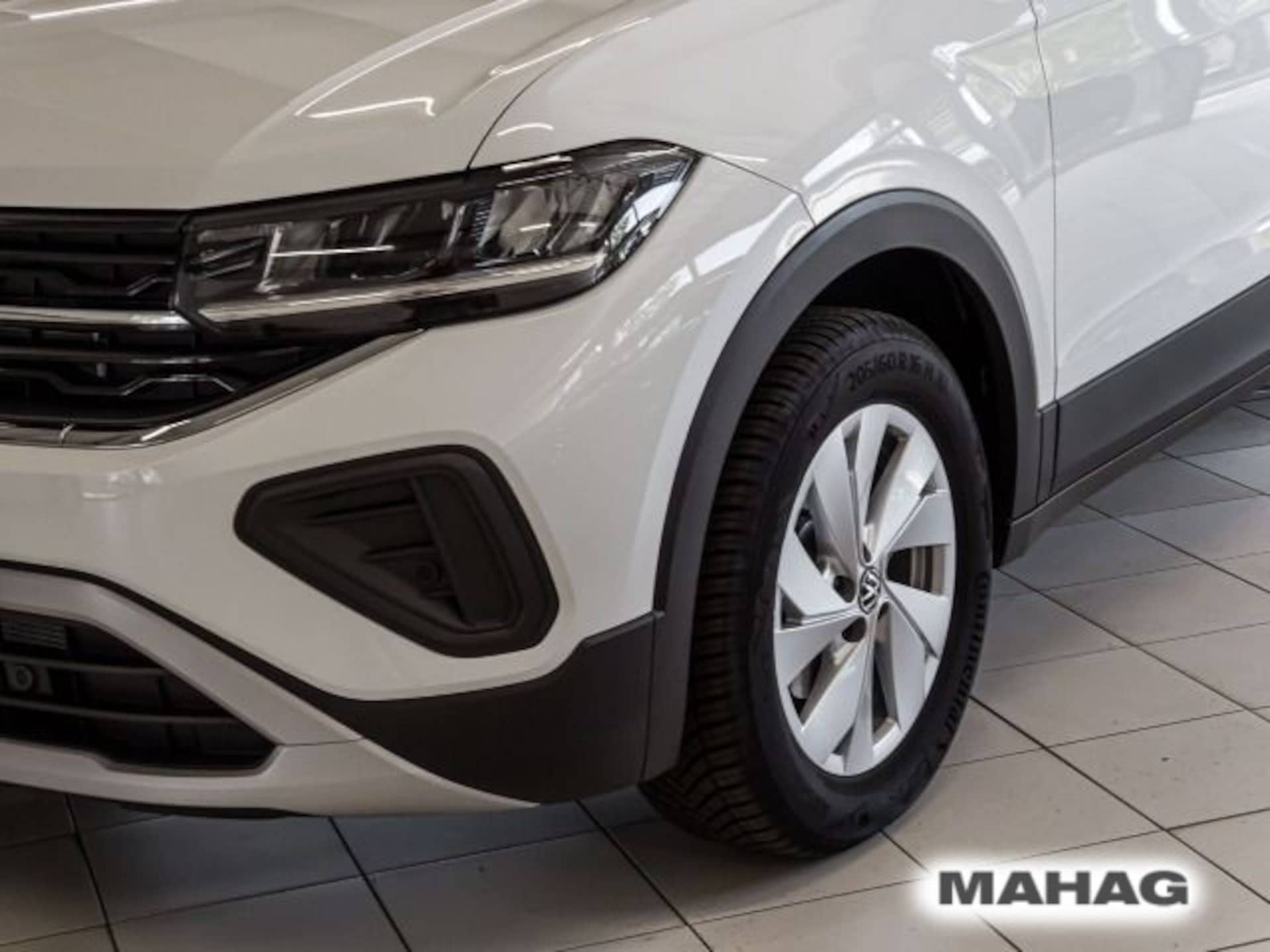 Volkswagen T-Cross Life