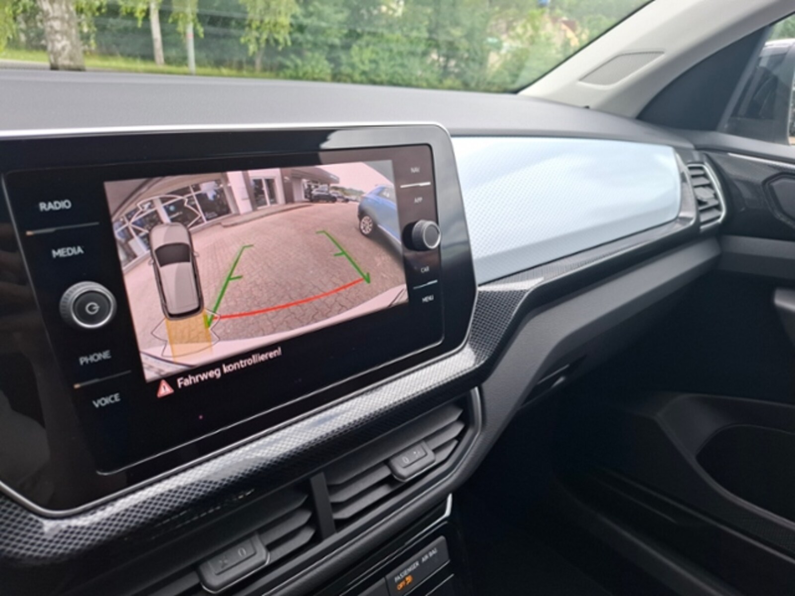 Volkswagen T-Cross – Bild 11