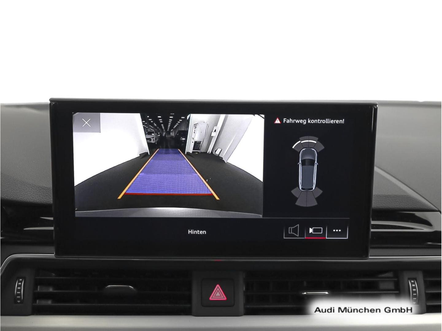 Bild über Audi A4 Avant S line 40 TFSI quattro S tronic - für weitere Informationen kontaktieren Sie den Audi Partner