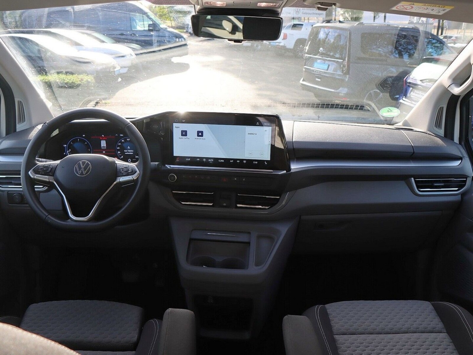 Volkswagen Caravelle – Bild 7