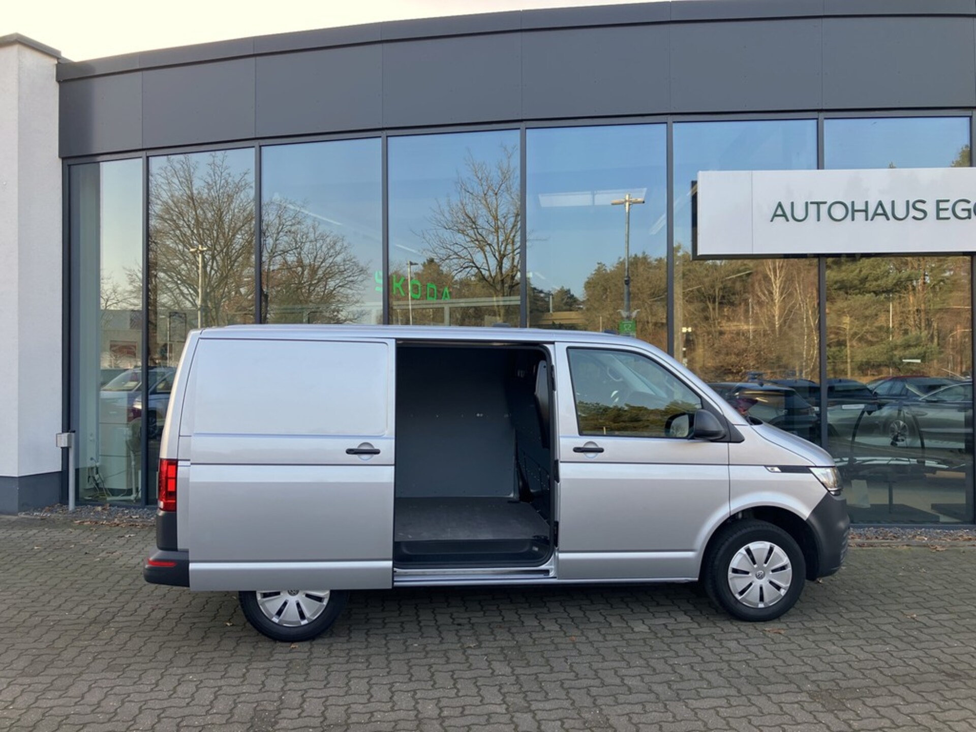 Volkswagen T6.1 Transporter Kasten kurzer Radstand