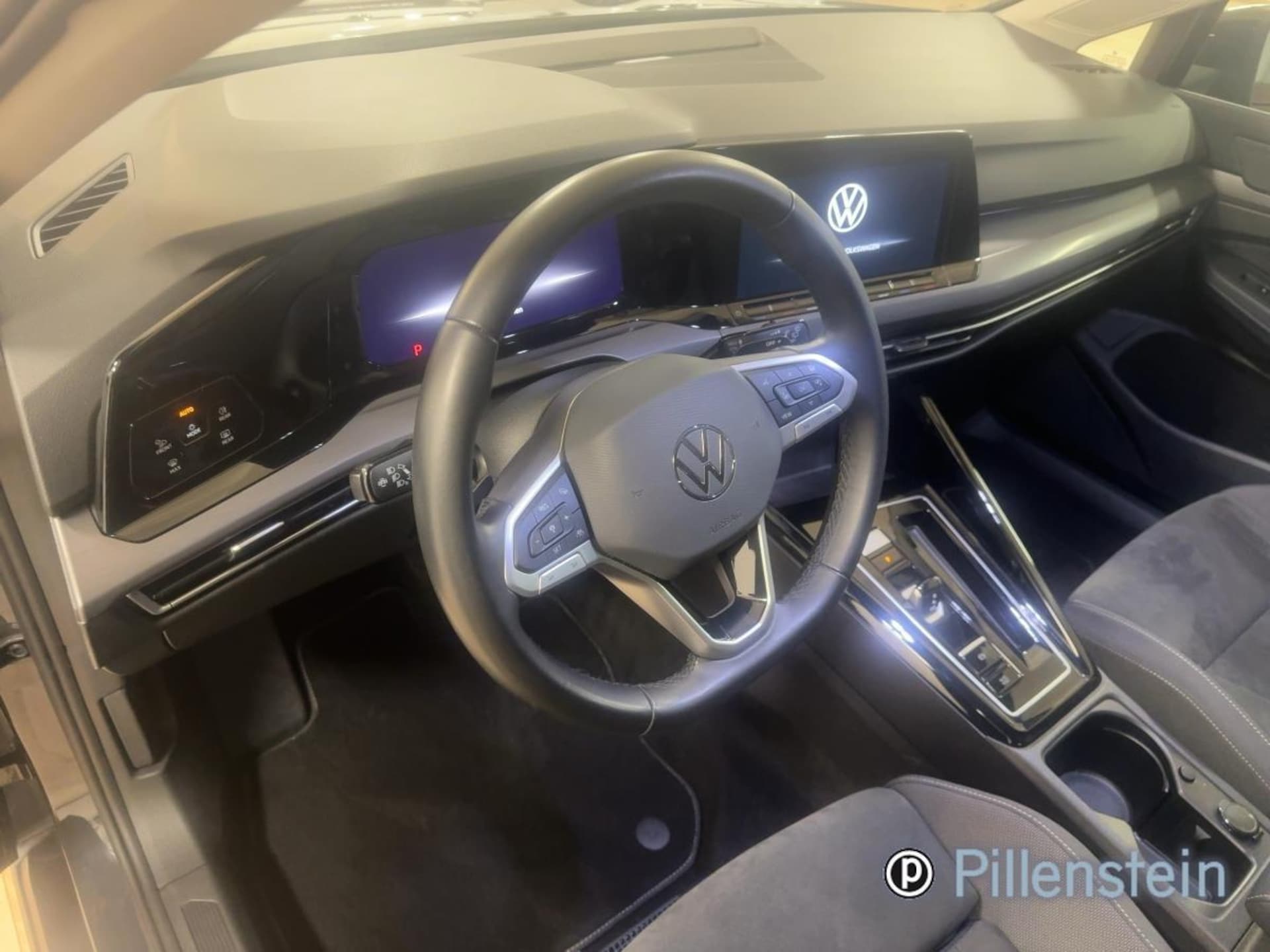 Volkswagen Golf Variant Style