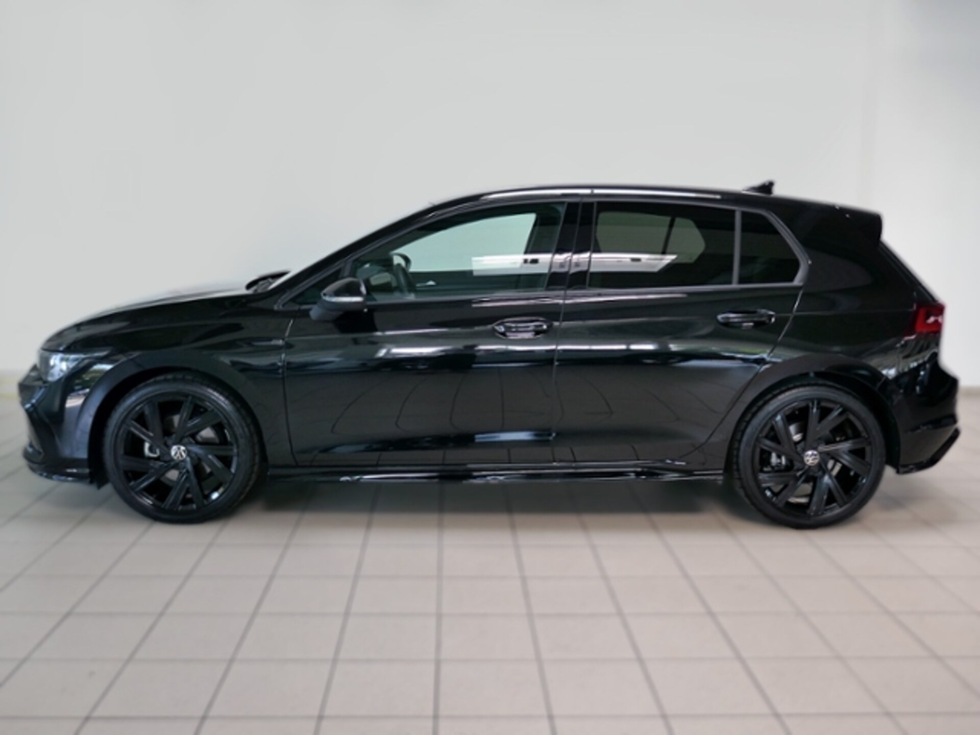 Volkswagen Golf R-Line