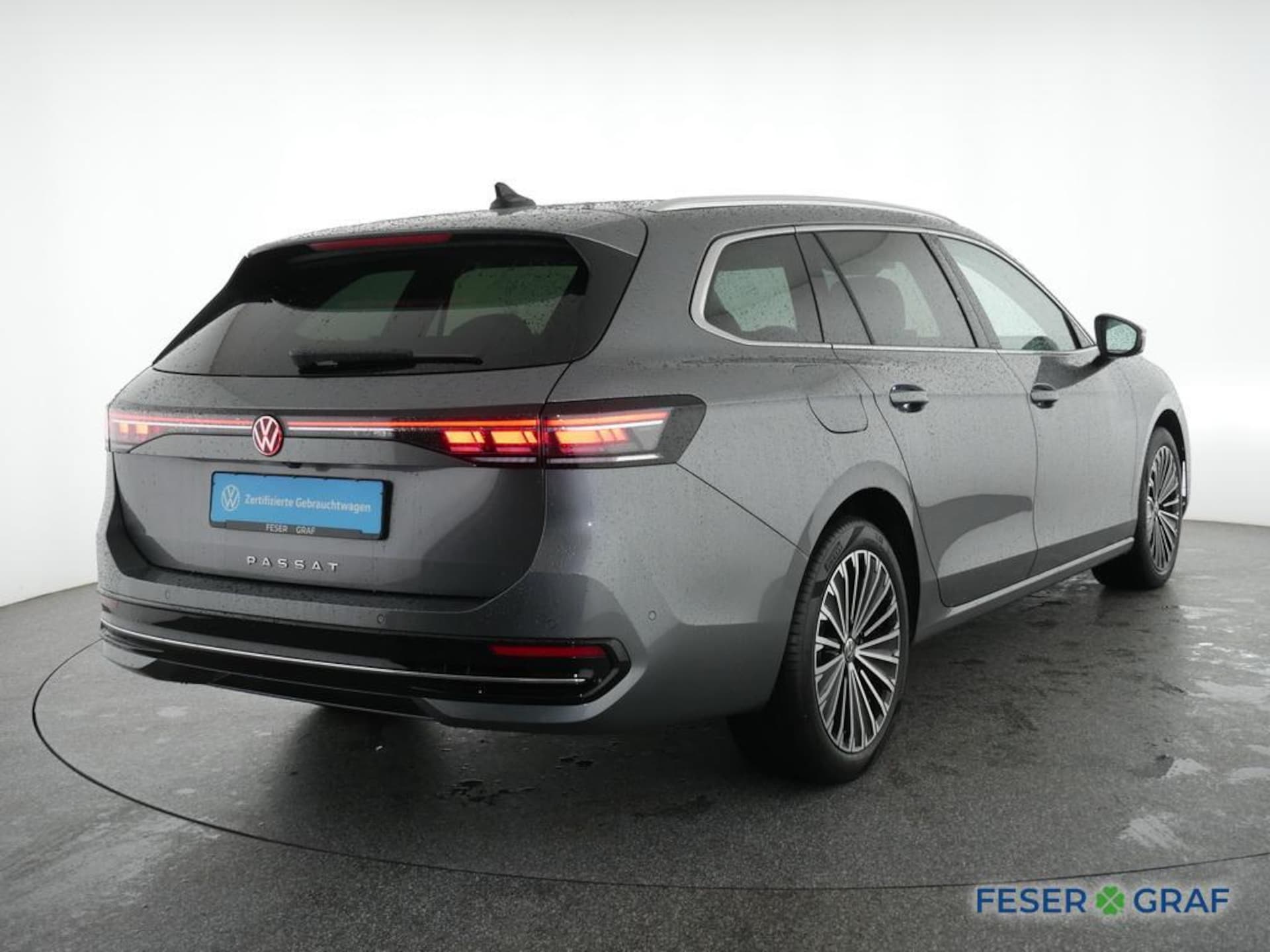 Volkswagen Passat Elegance