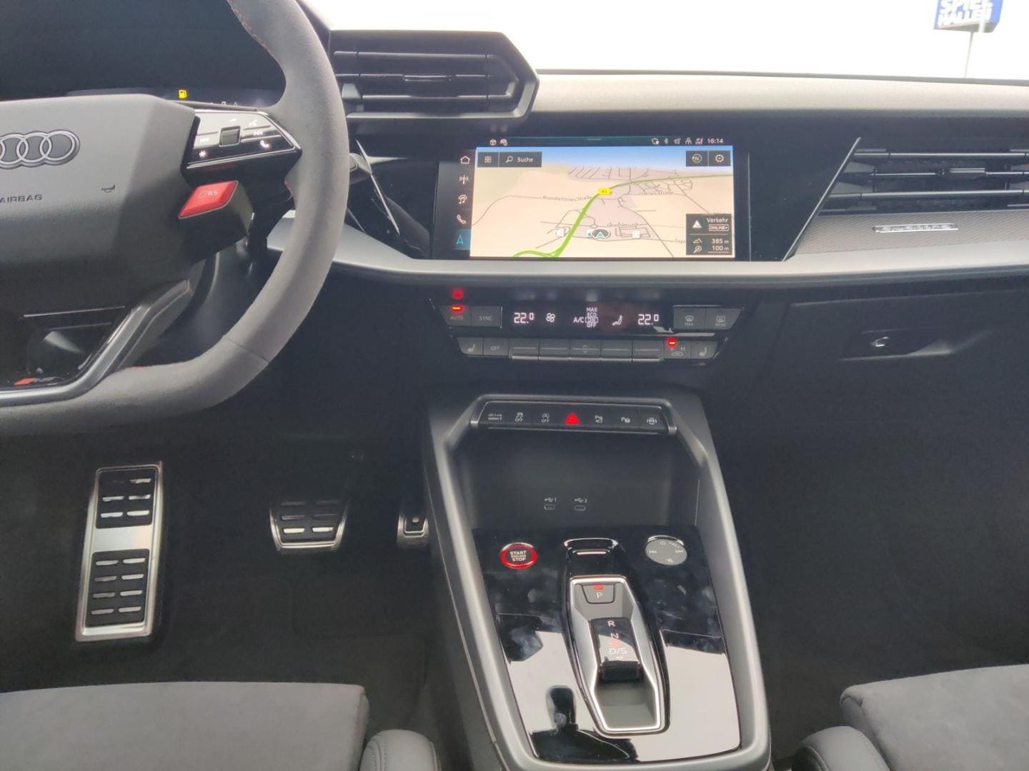 Bild über Audi RS 3 Limousine TFSI quattro 294 kW S tronic - für weitere Informationen kontaktieren Sie den Audi Partner